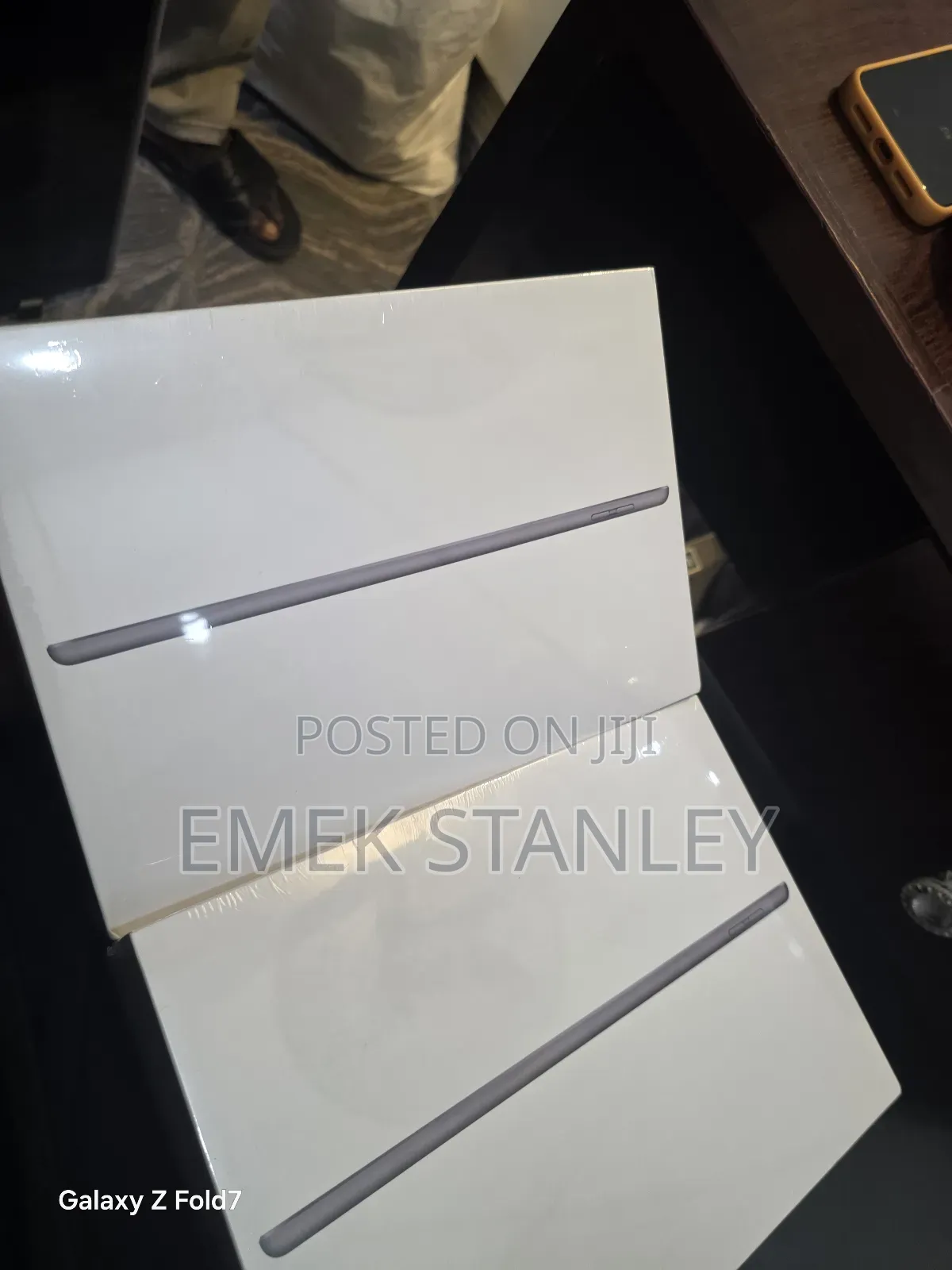 New Apple iPad 10.2 (2020) 32 GB Gray