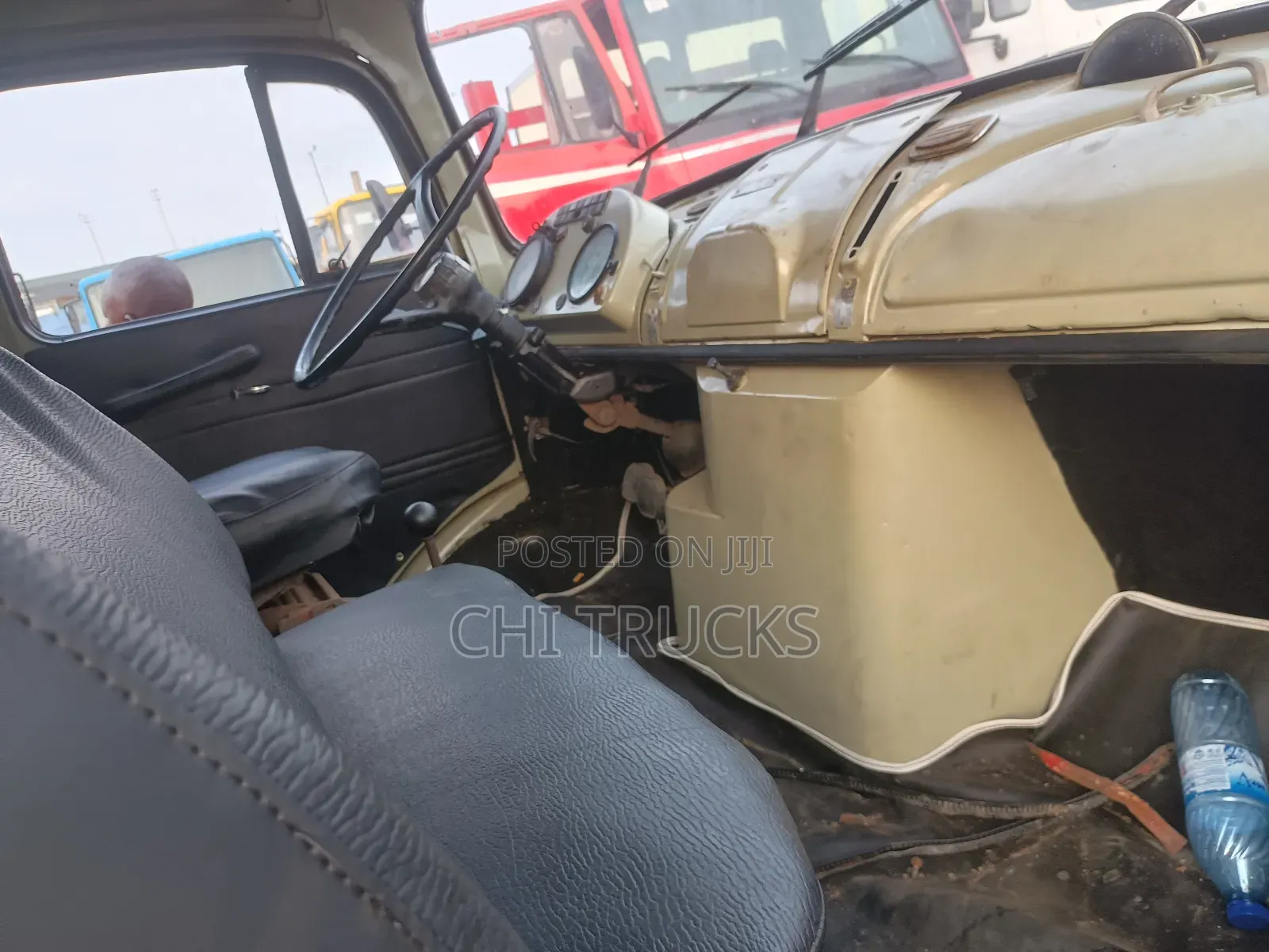 Mercedes Benz 911 Water Tank Truck