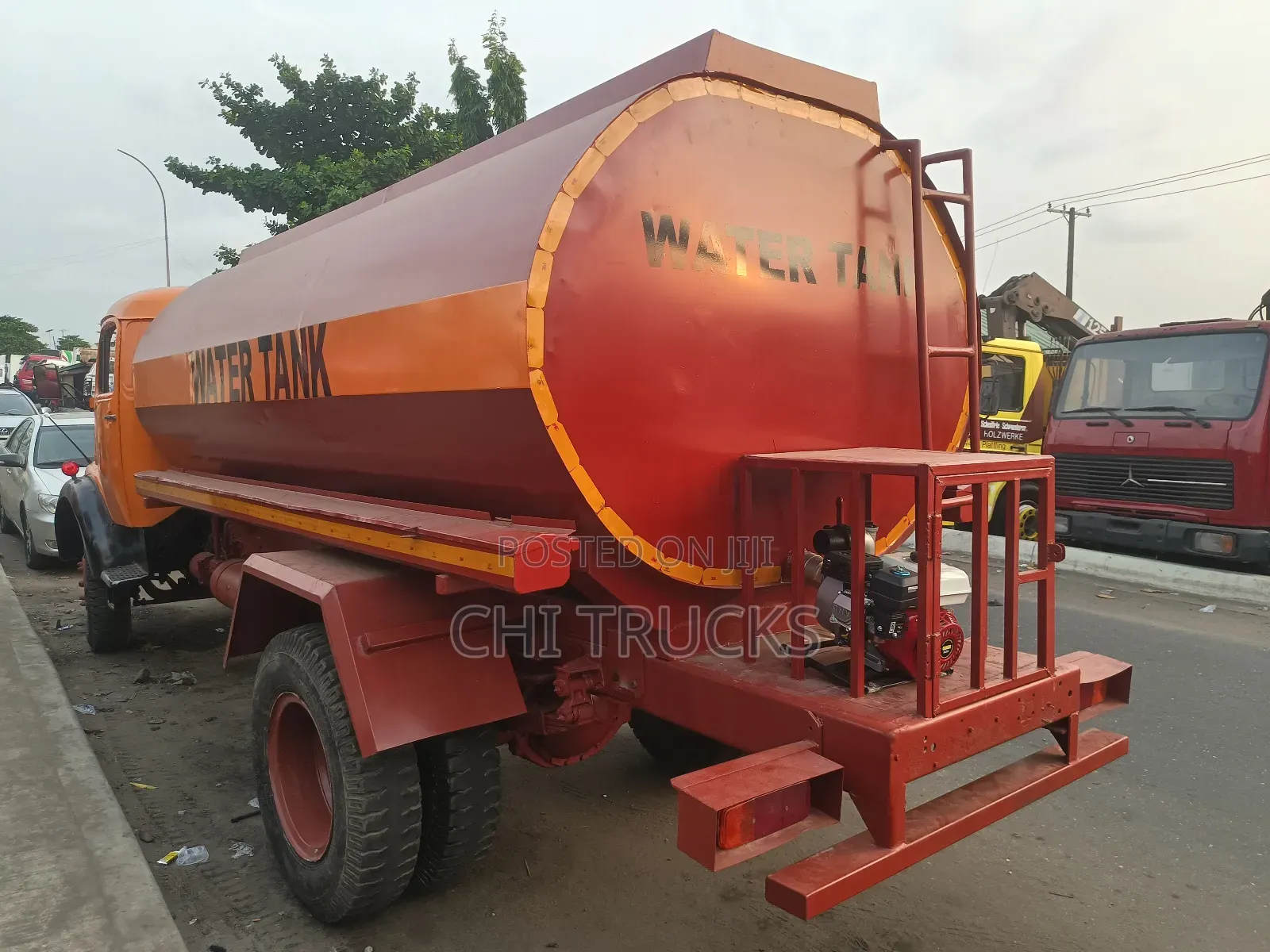 Mercedes Benz 911 Water Tank Truck