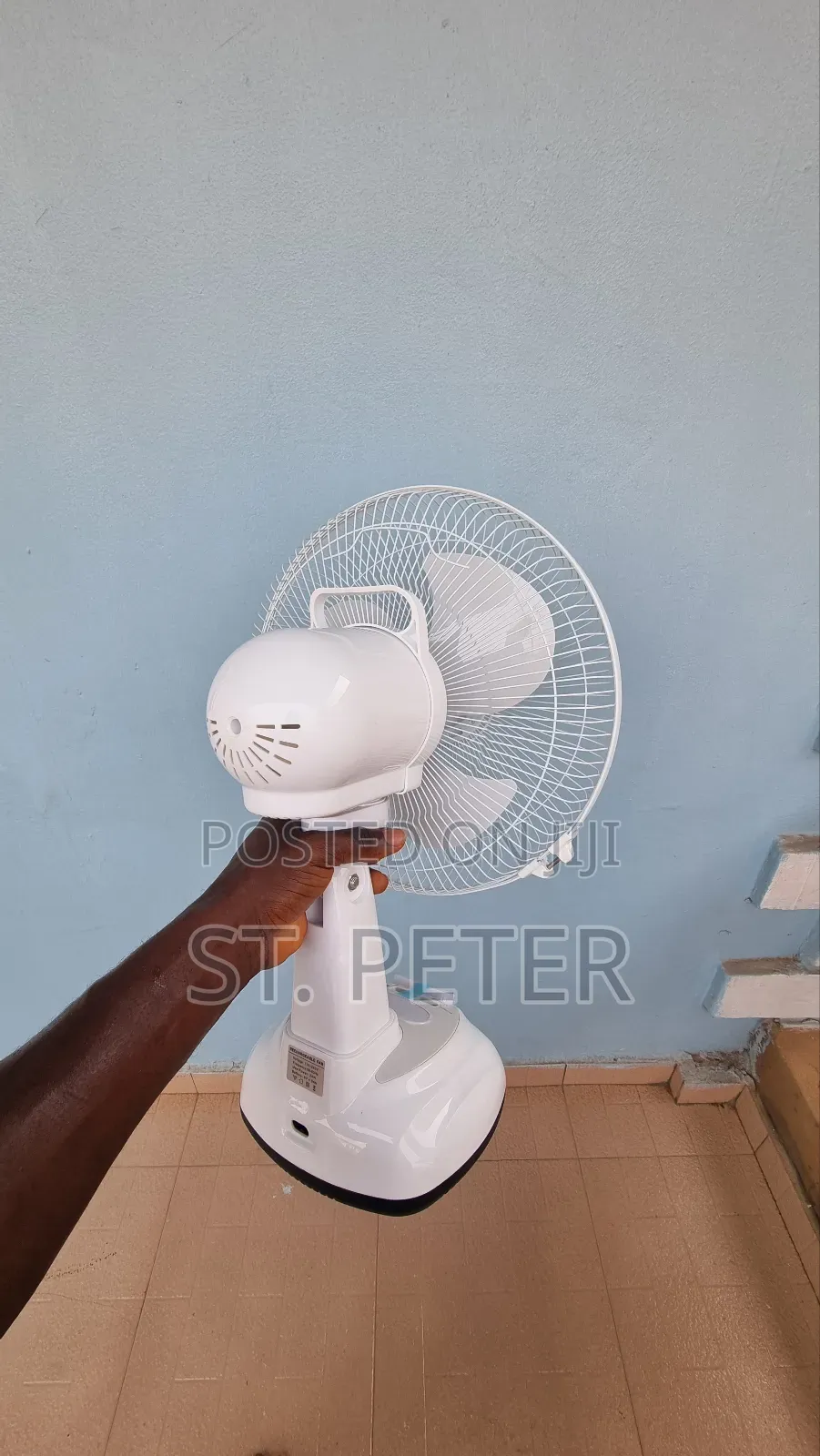 Itel 9v Solar Rechargeable Fan – Ac Solar Charging With Led Bulbs