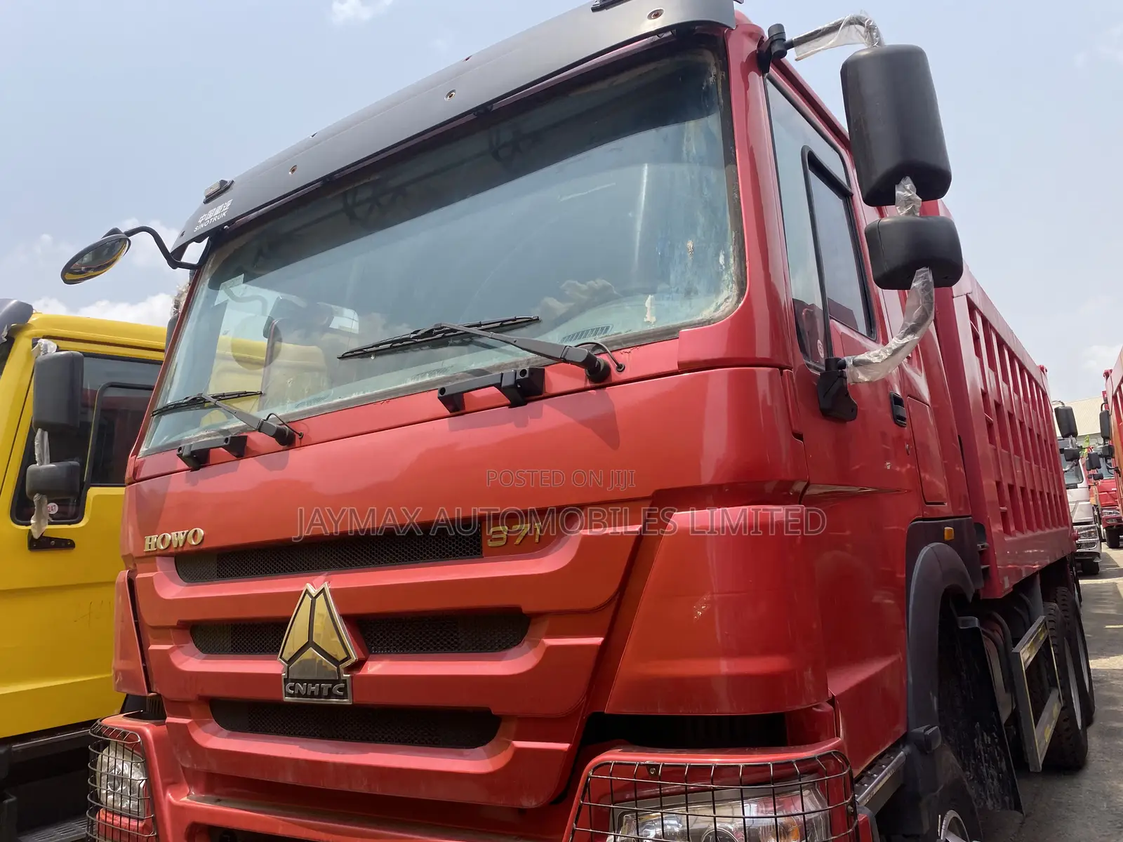 Brand New Howo 371 Dump Truck 10 Tyres