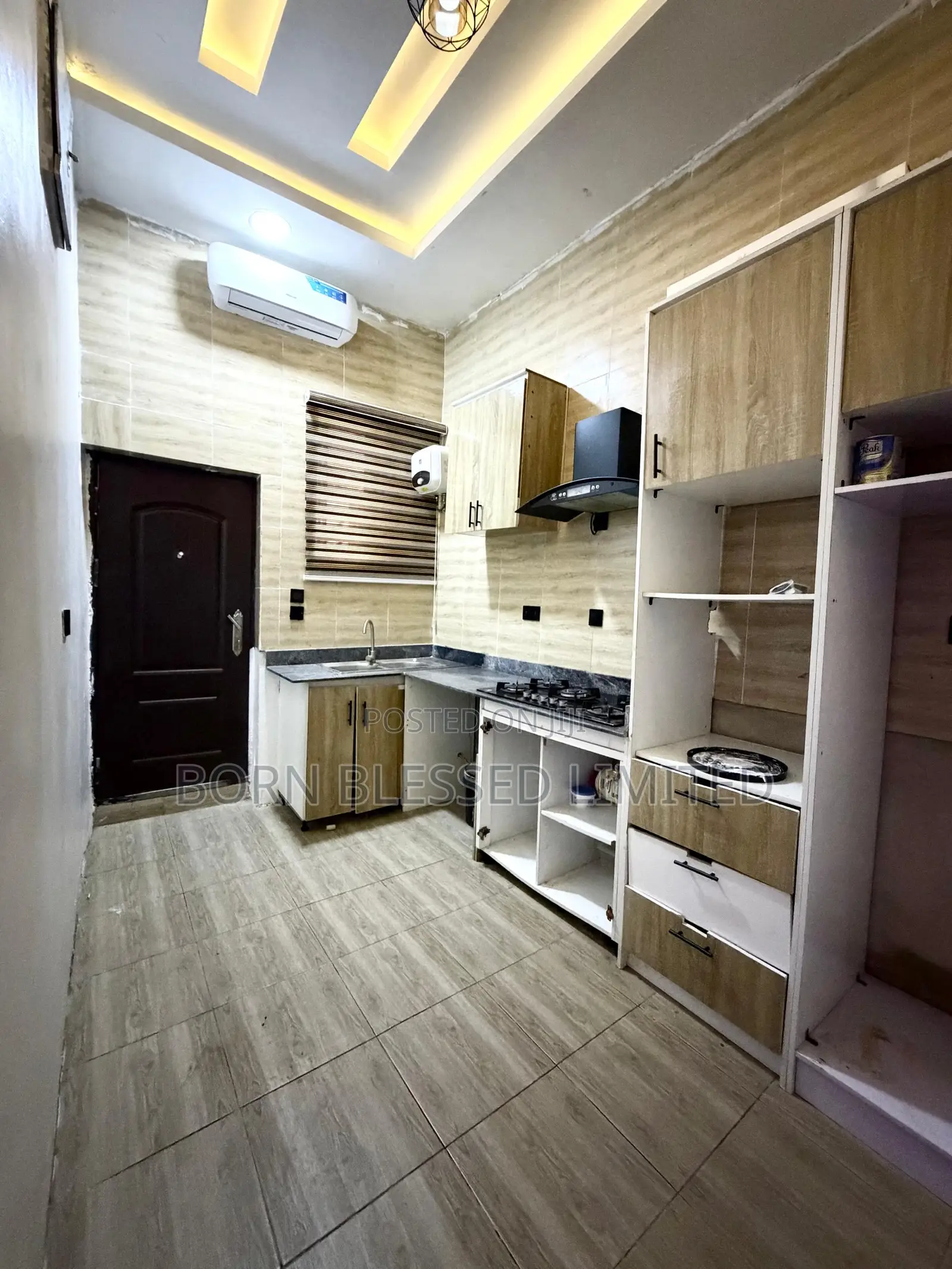 Furnished 3bdrm Duplex in Metro, Abraham Adesanya Estate for rent