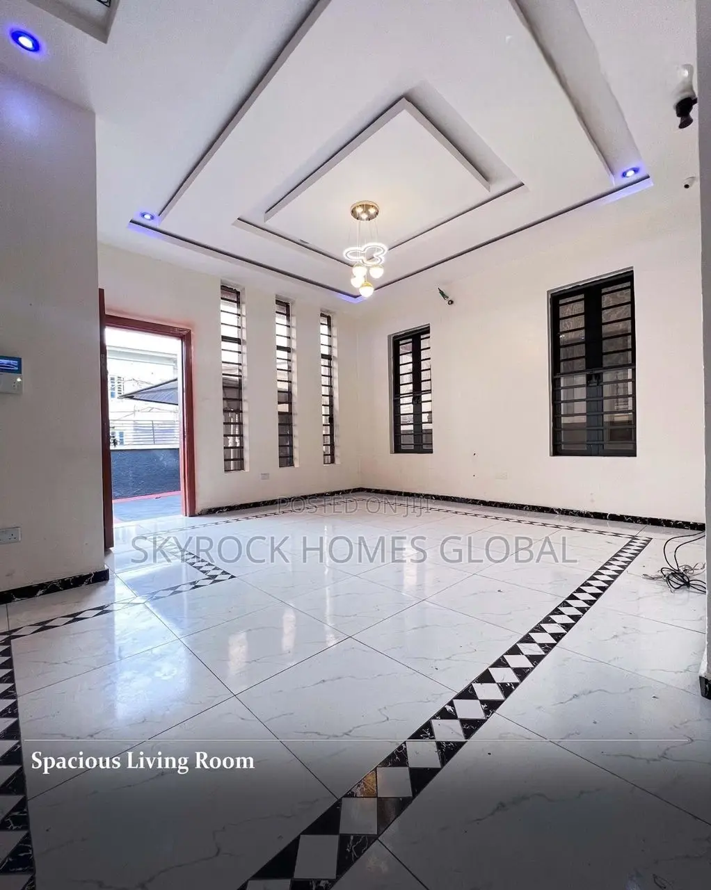 4bdrm Duplex in Lekki Phase 2 for rent