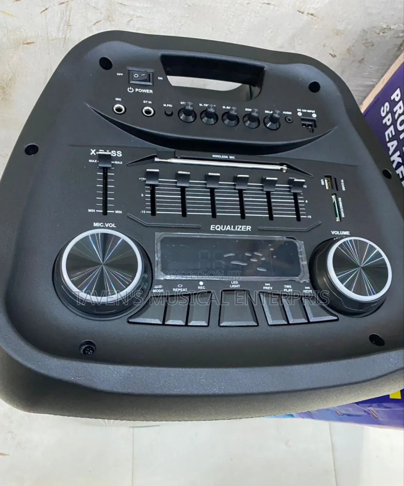Meirende Mr-1219 Professional Rechargeable Speaker