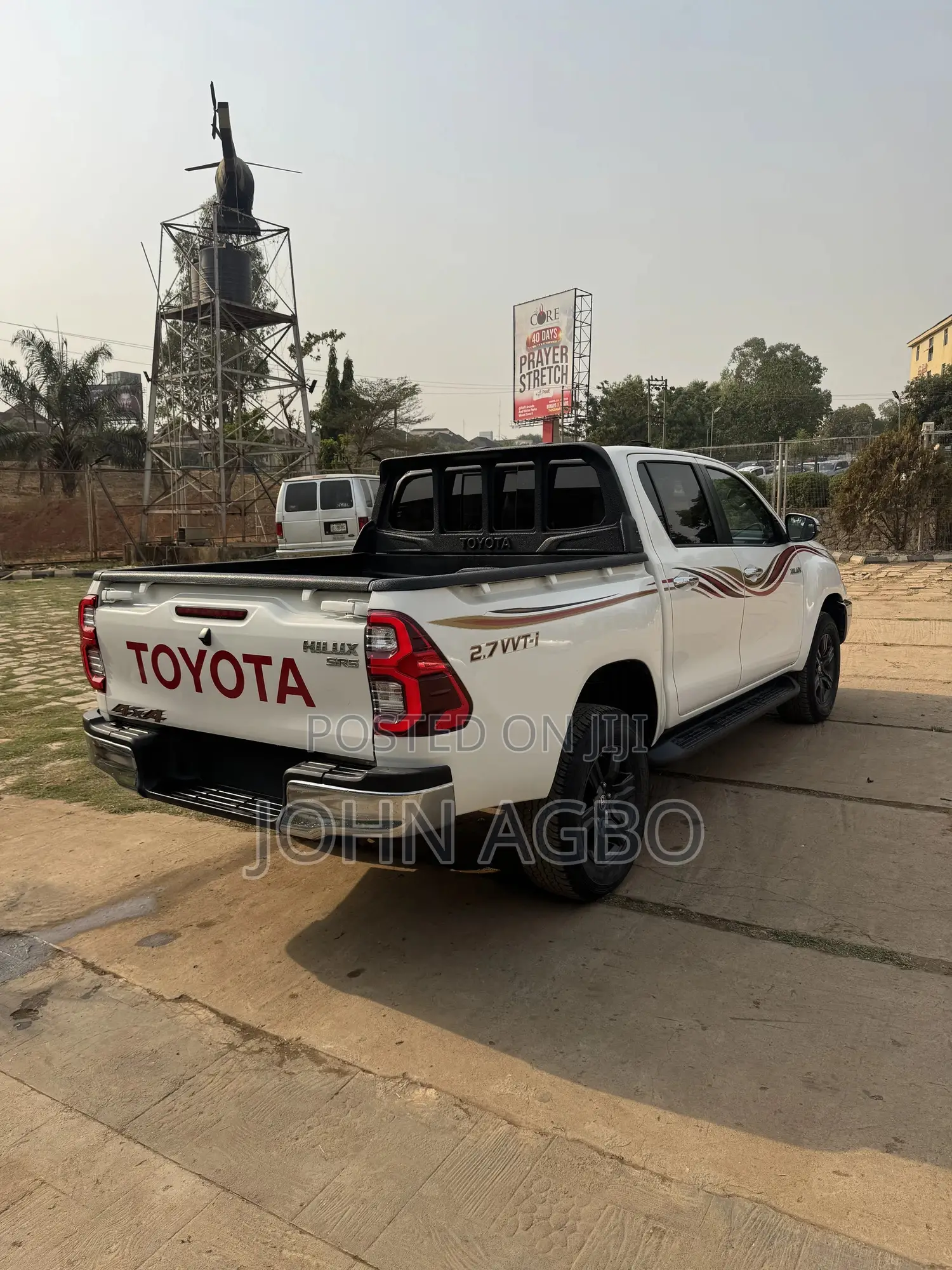 Toyota Hilux SR5+ 4x4 2018 White