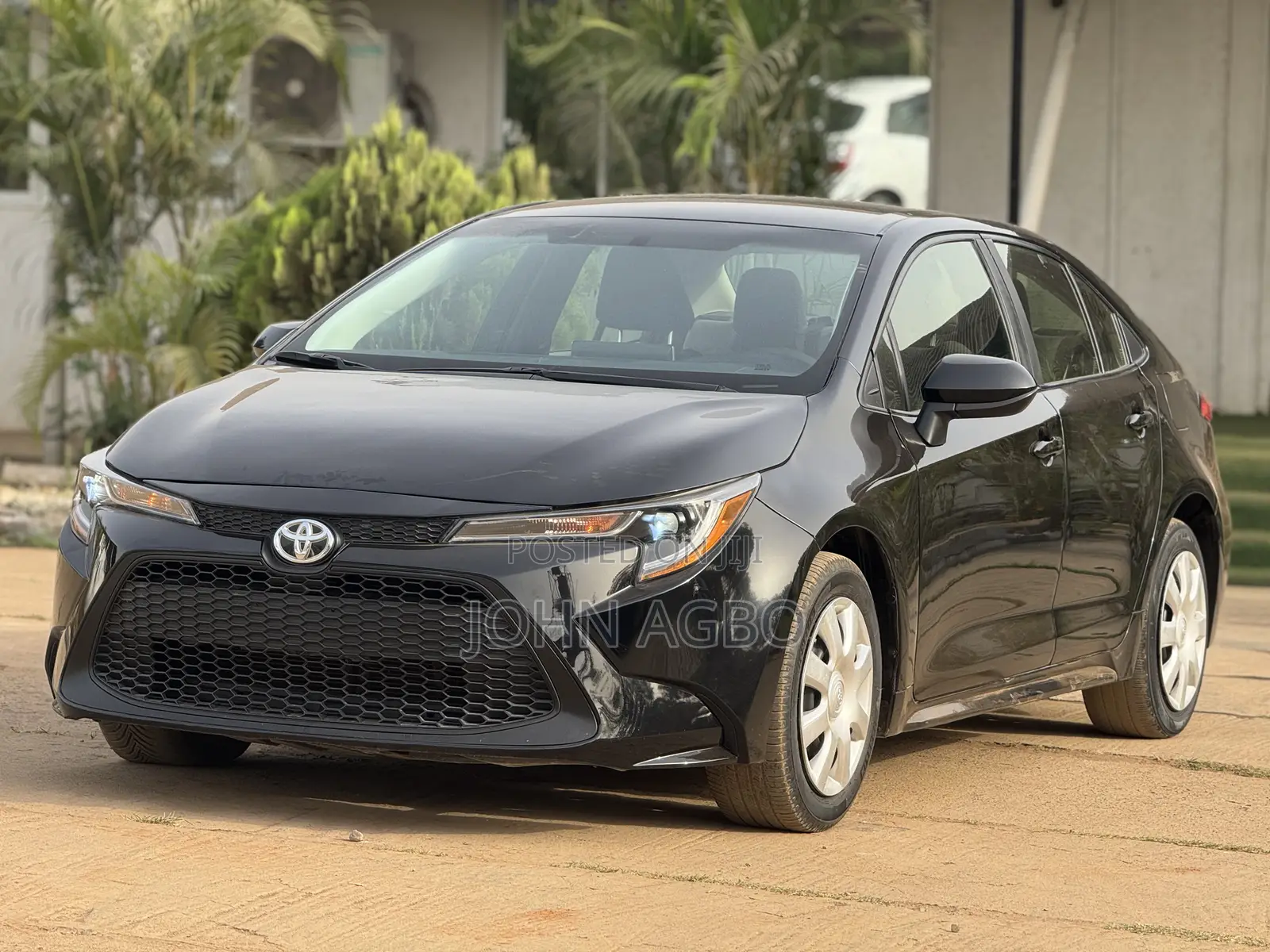Toyota Corolla LE 2020 Black
