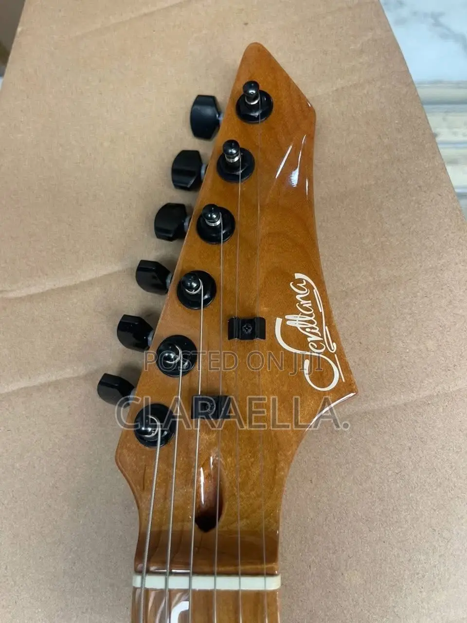 Sevillana Jom-930 Electric Guitar Featuring a Roasted Maple Neck.