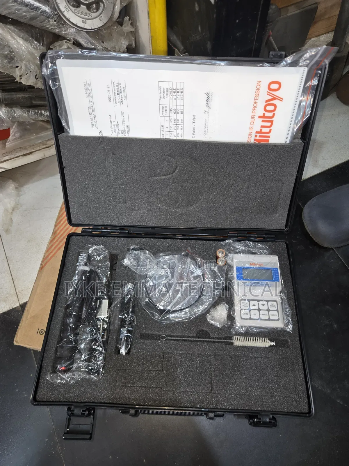 Mitutoyo Hardmatic Rebound Type Portable Hardness Tester