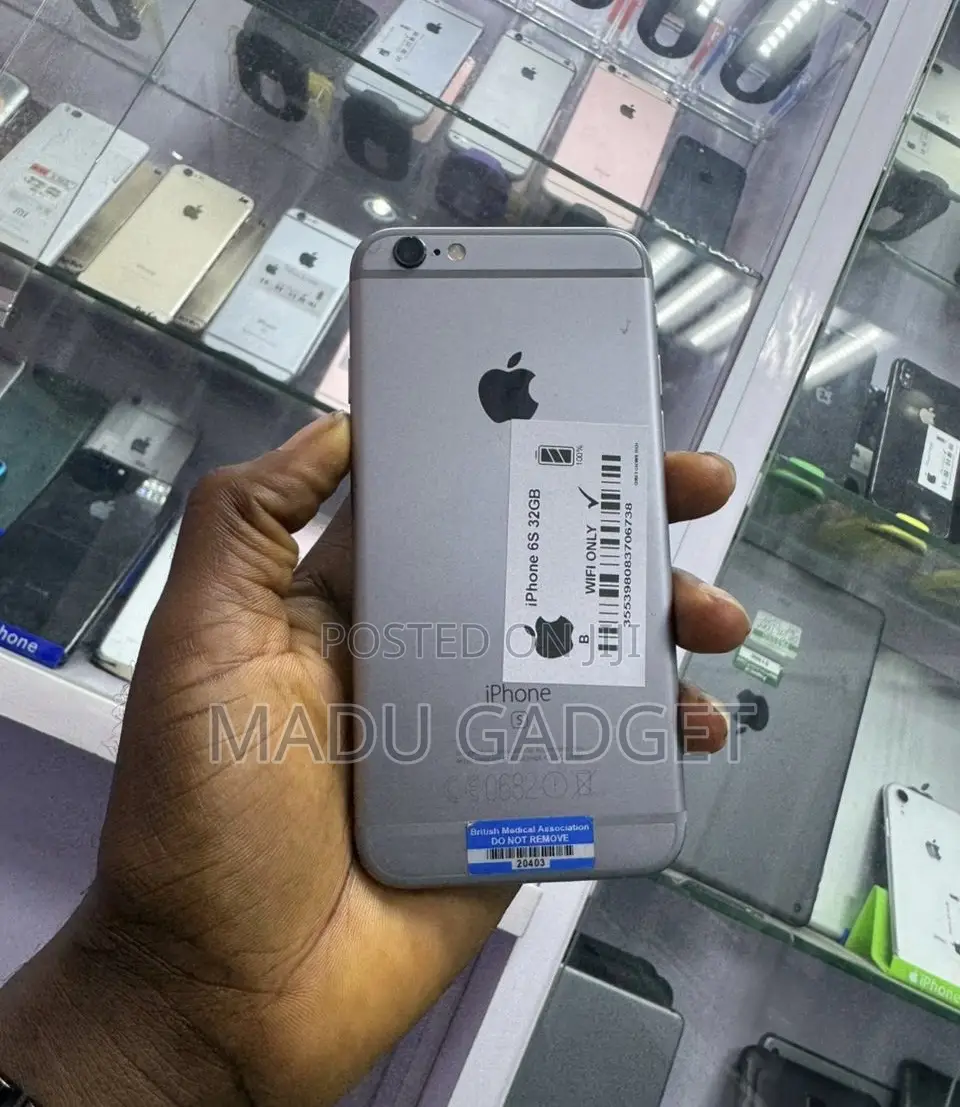 Apple iPhone 6s 32 GB Gray