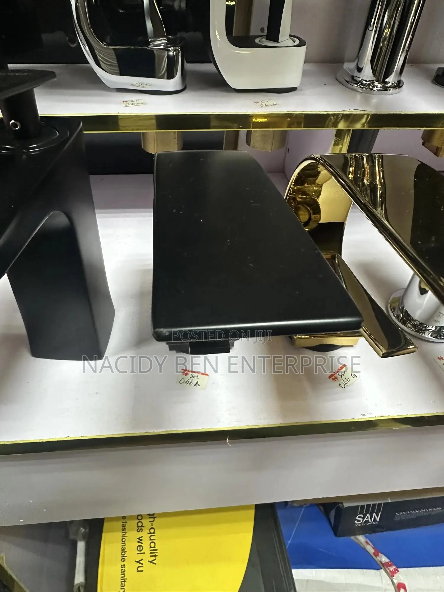 Fauting Mixer Black Tap