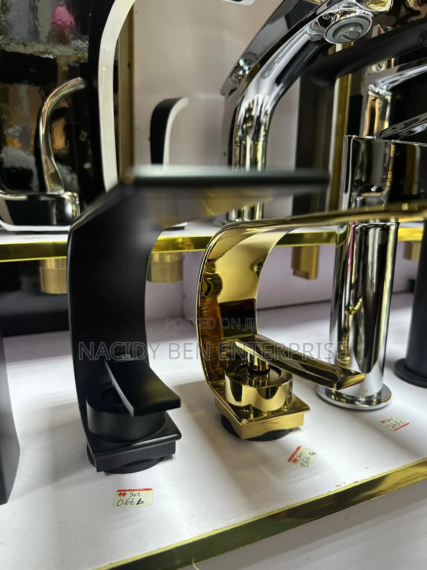 Fauting Mixer Black Tap