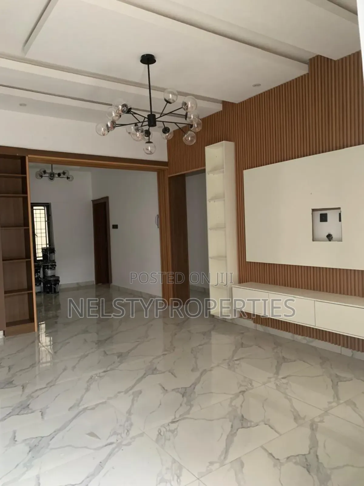 3bdrm Bungalow in Efab, Gwarinpa for sale
