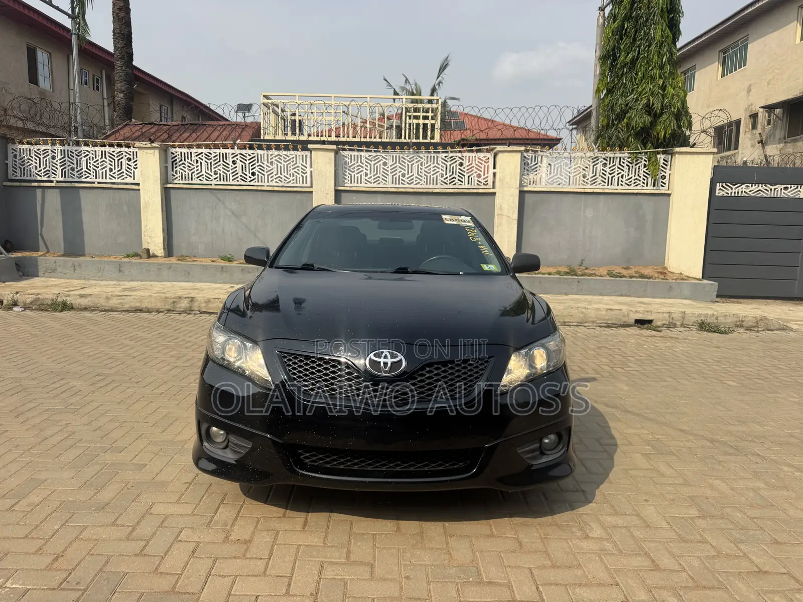 Toyota Camry SE 4dr Sedan (2.5L 4cyl 6A) 2011 Black