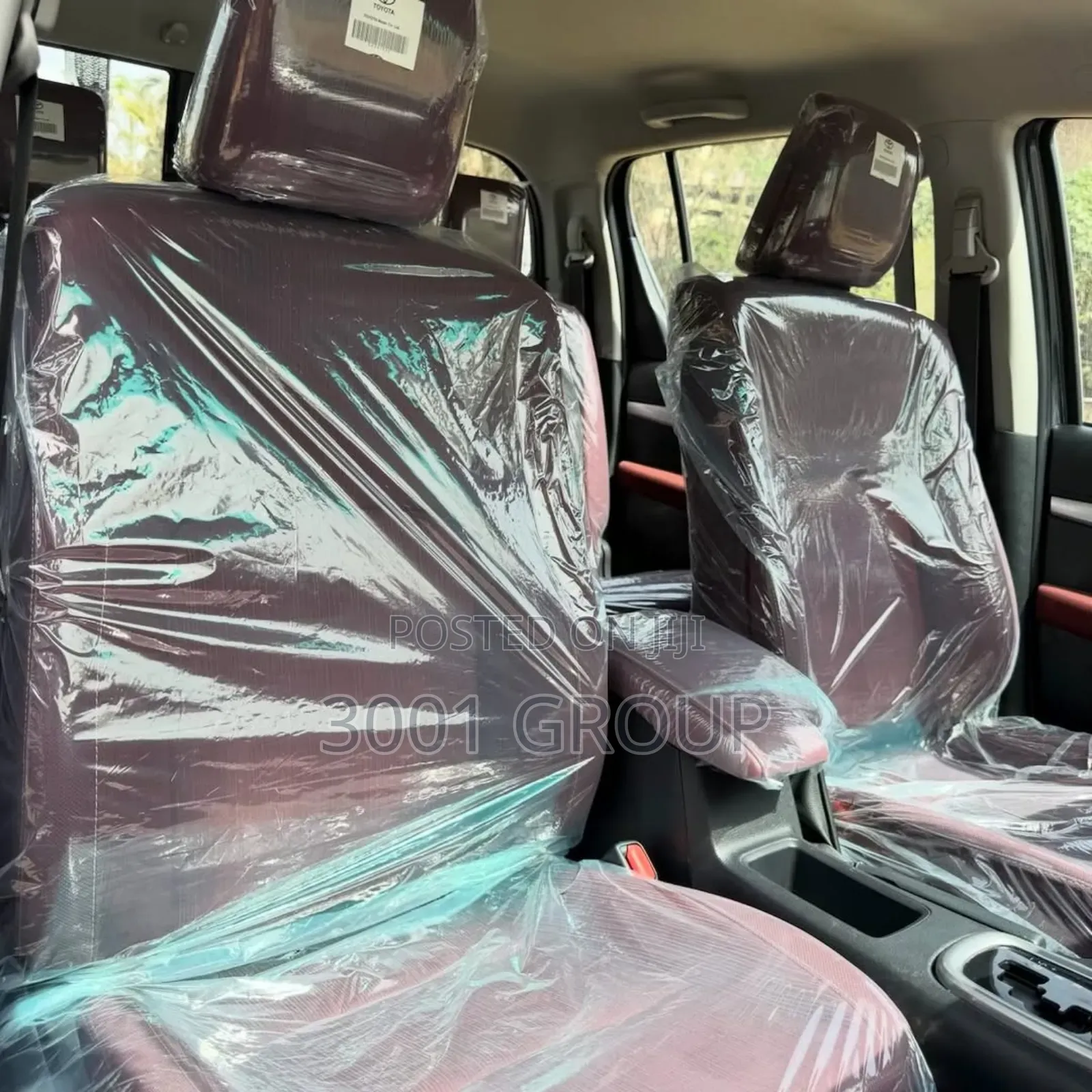 New Toyota Hilux 2025 Gray