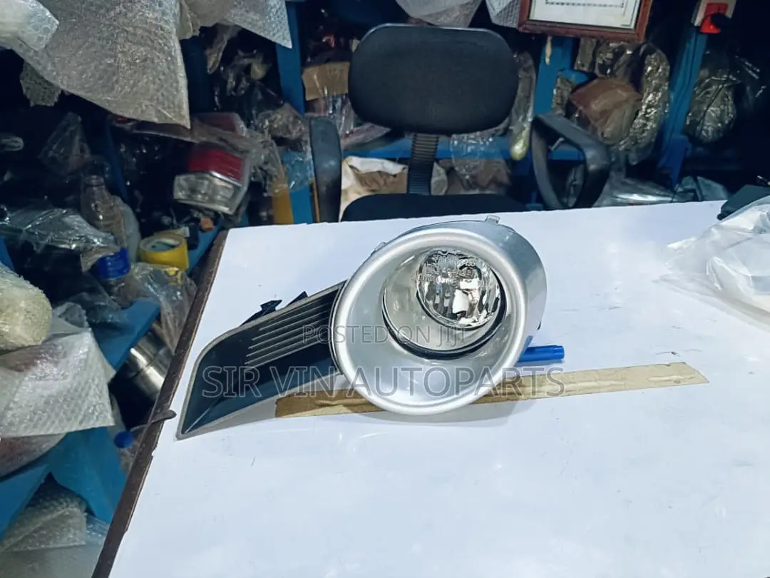 Foglight With Chrome For Toyota Highlander 2008