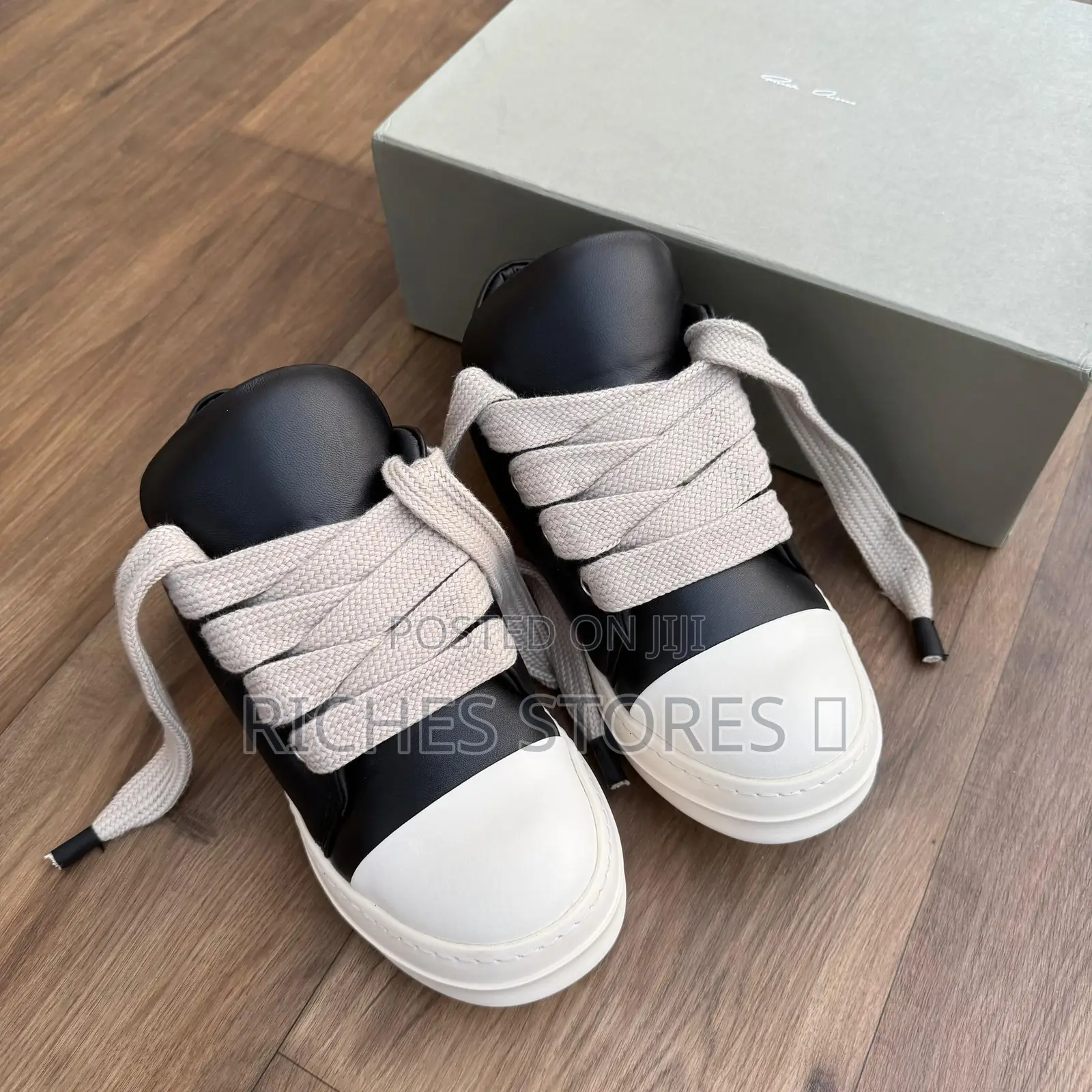 *Rick Owens Jumbo Lace Low Sneakers*
