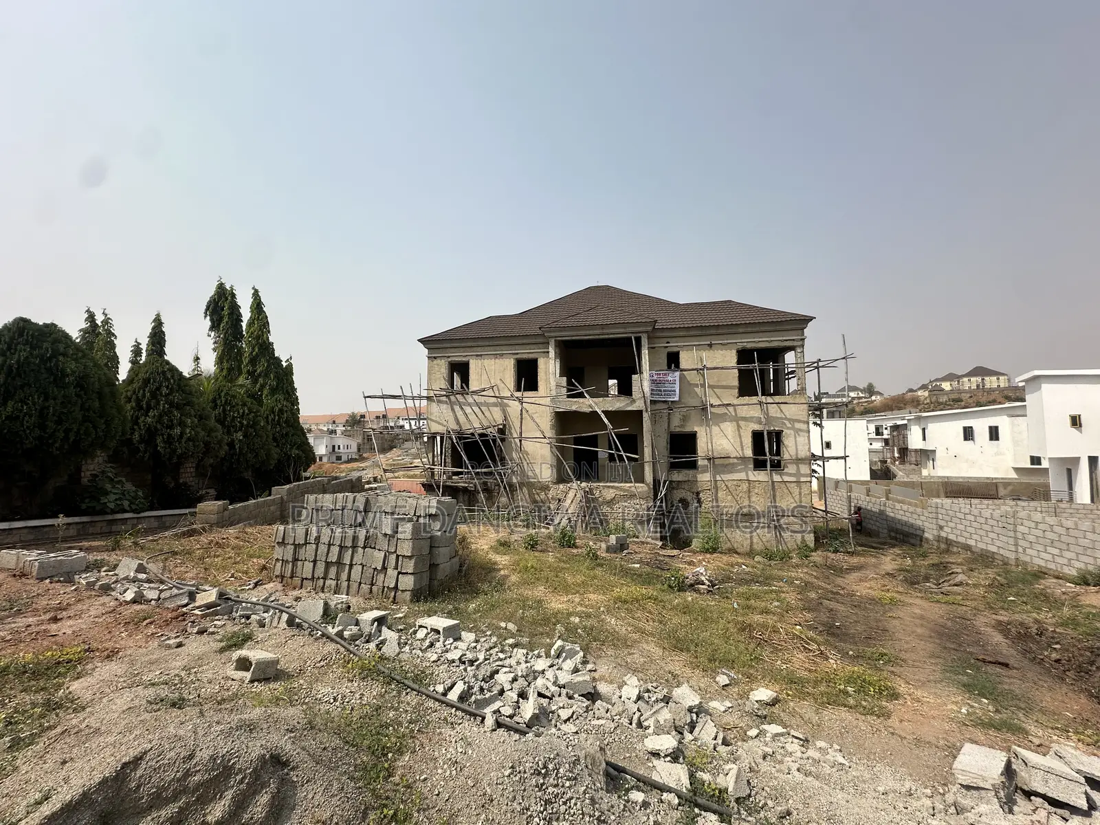 6bdrm Duplex in Naf, Asokoro for sale
