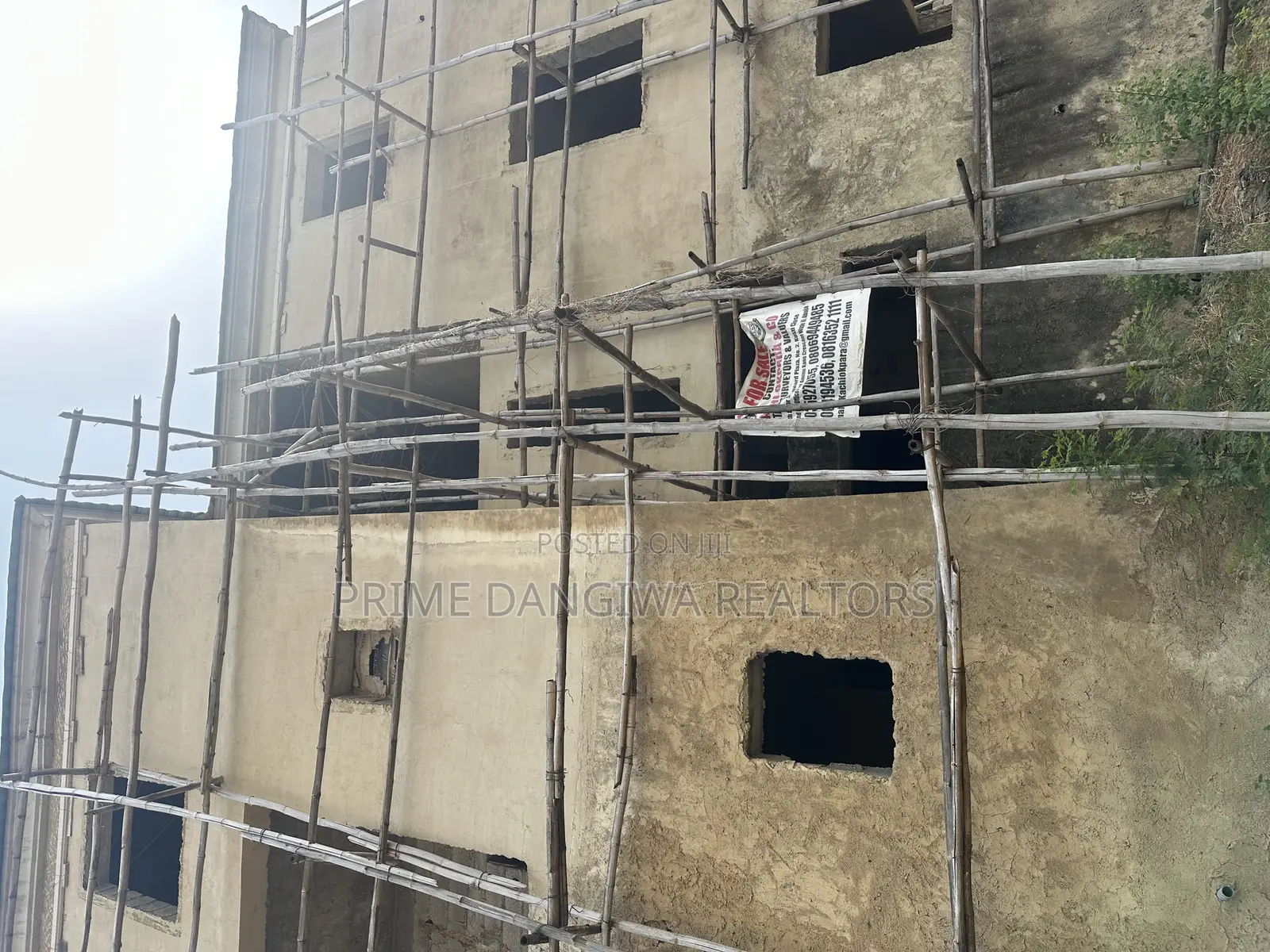 6bdrm Duplex in Naf, Asokoro for sale