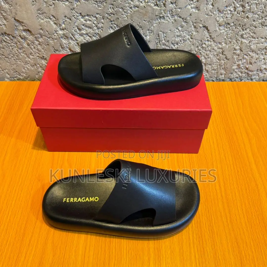 Original Salvatore Ferragamo Matured Cover Slippers For Men
