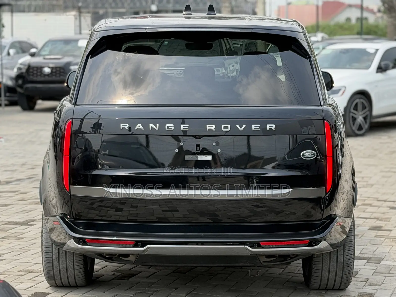 Land Rover Range Rover Vogue 2023 Black