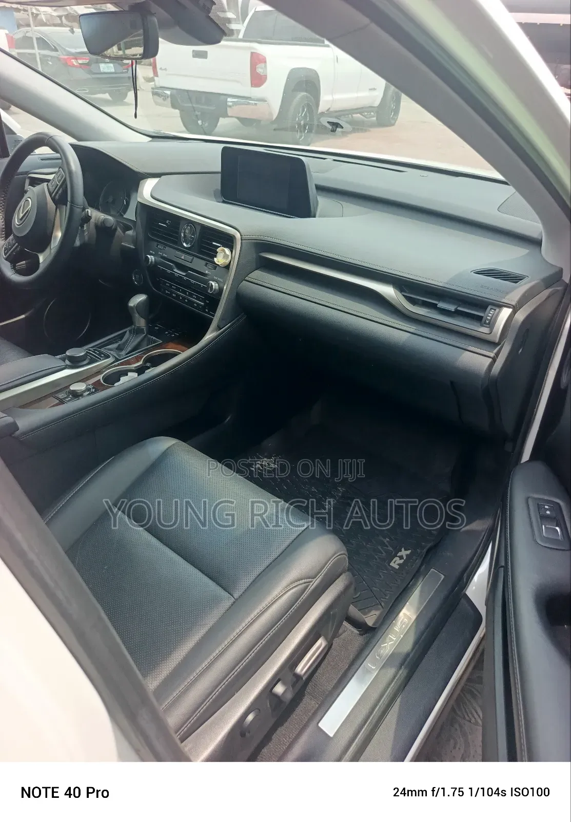 Lexus RX 2019 White