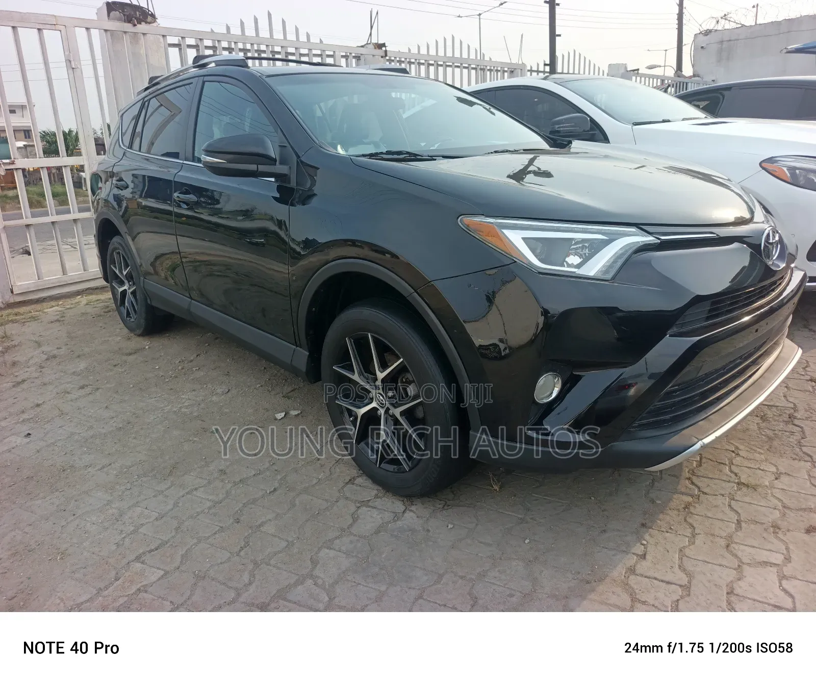 Toyota RAV4 2016 Black