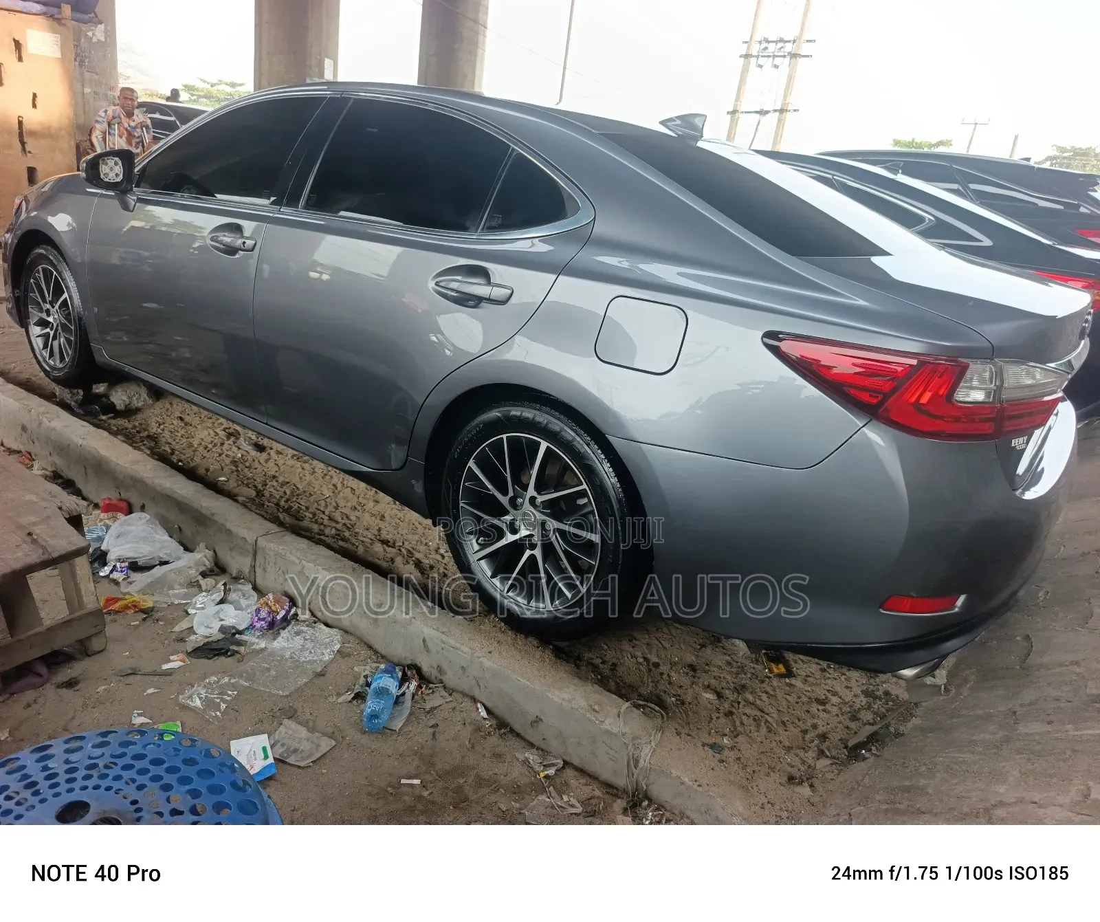 Lexus ES 2016 Gray