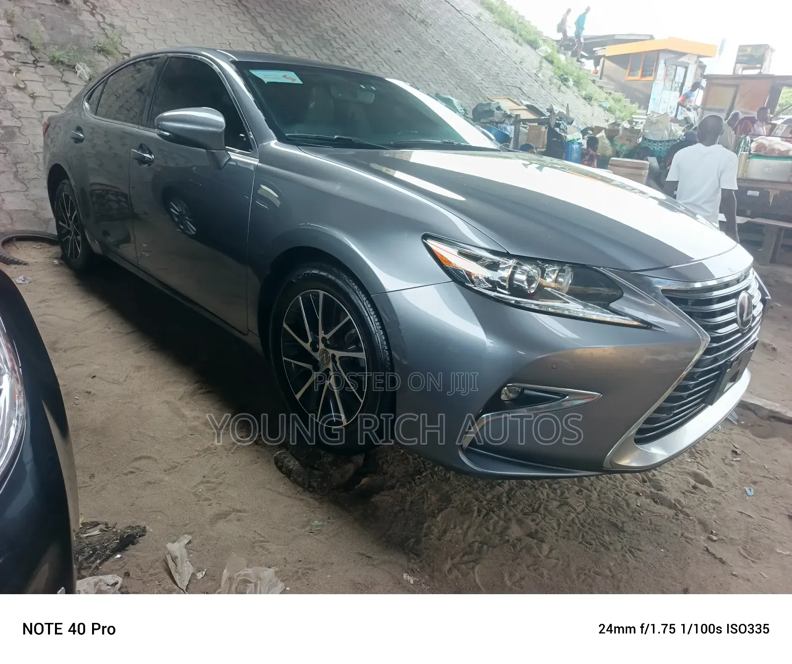 Lexus ES 2016 Gray