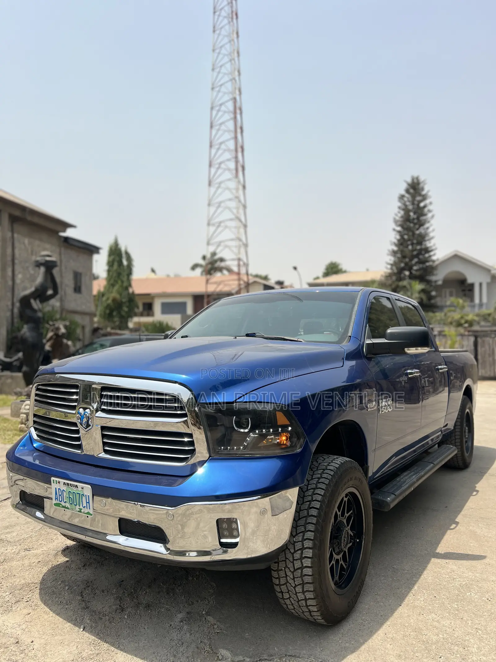 Dodge RAM 1500 5.7 Petrol AWD 2017 Blue