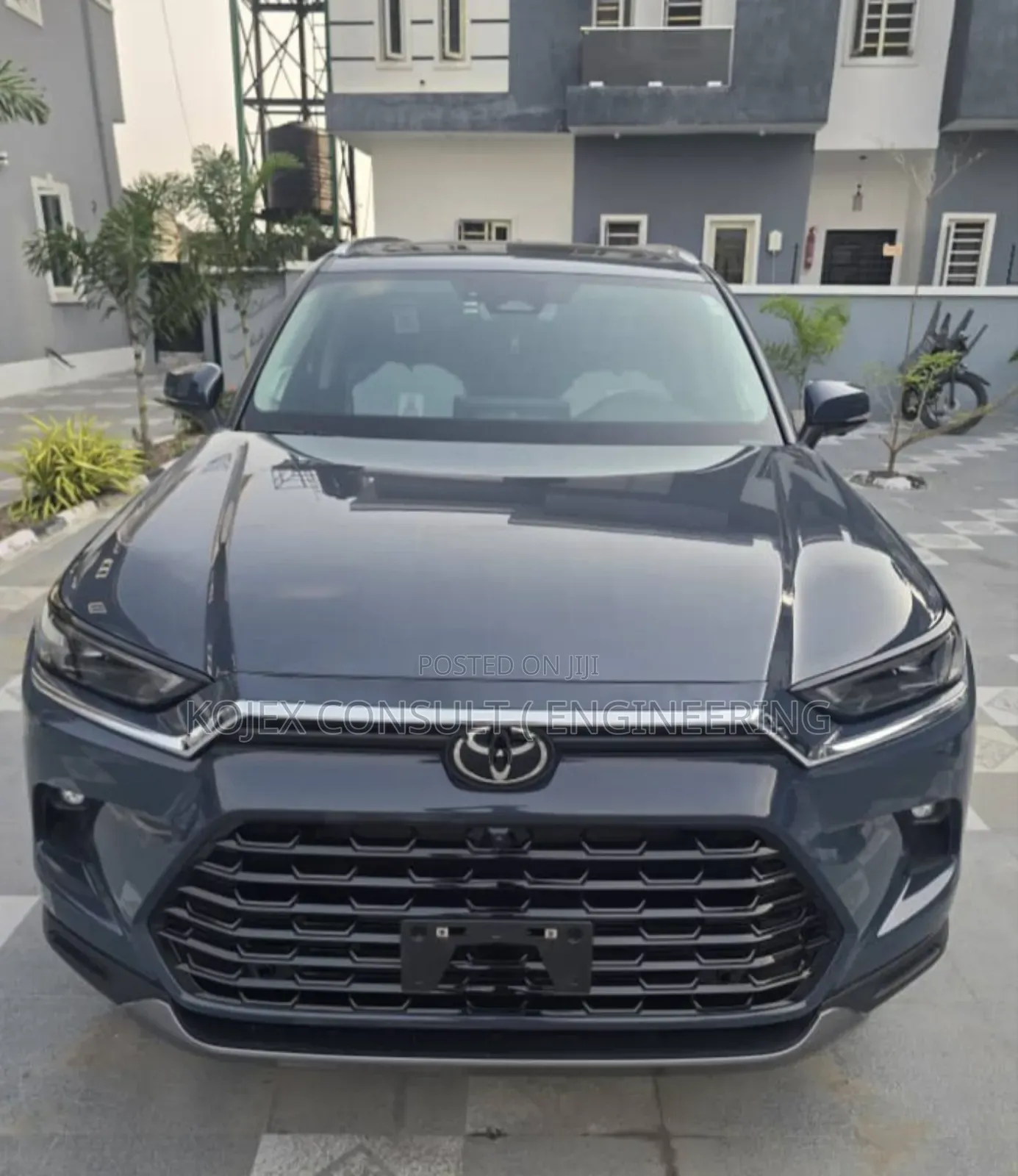 Toyota Grand Highlander Limited AWD 2024 Gray