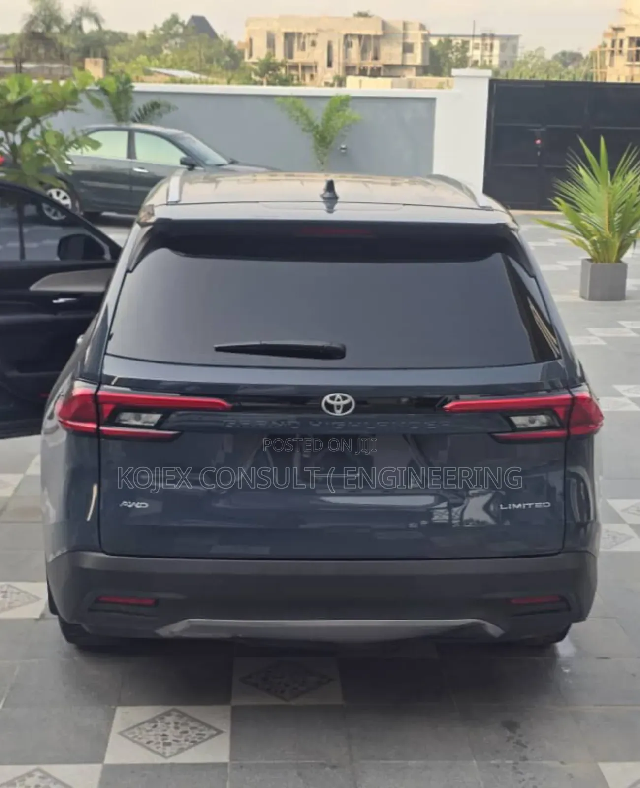 Toyota Grand Highlander Limited AWD 2024 Gray