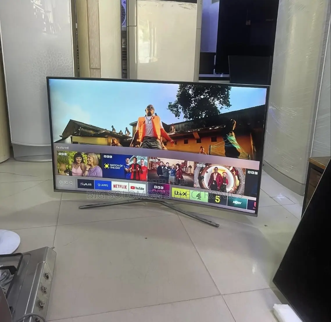 50 Inch Samsung Curved Uhd HDR Smart Tv