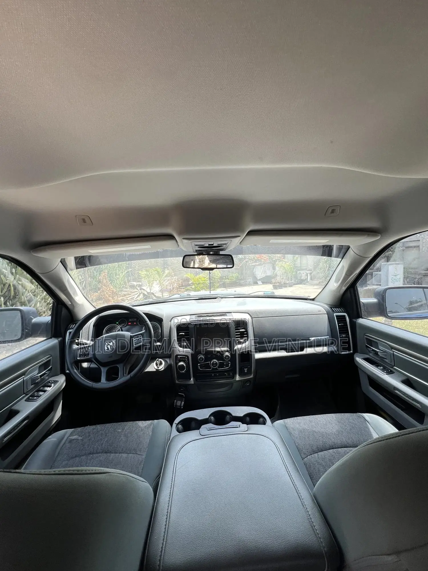 Dodge RAM 1500 5.7 Petrol AWD 2017 Blue