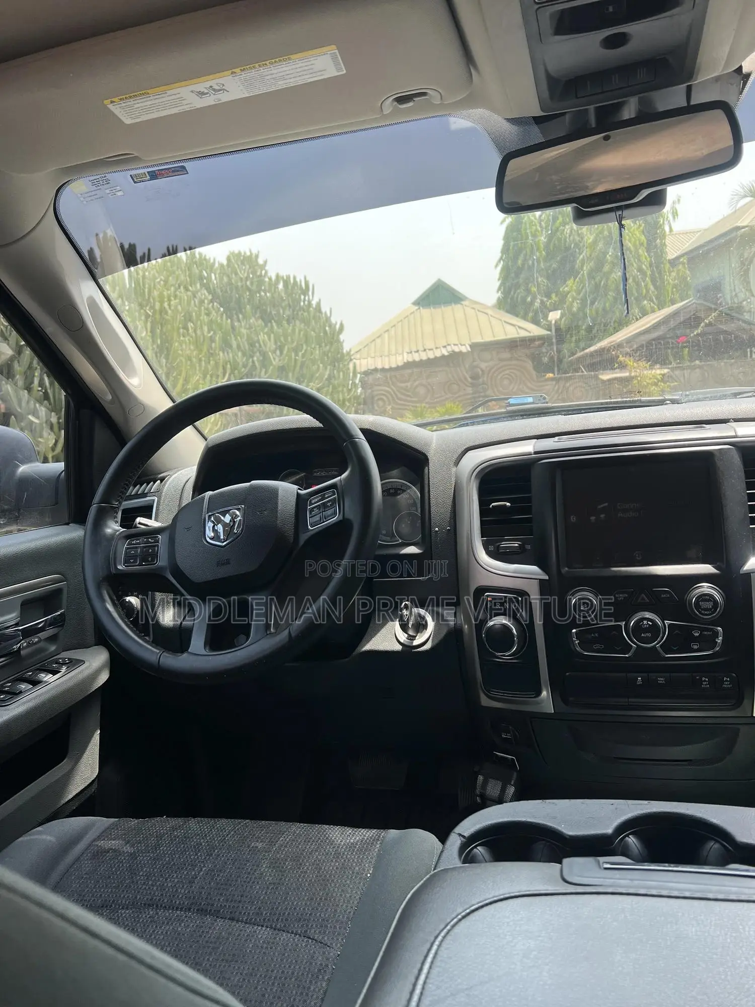 Dodge RAM 1500 5.7 Petrol AWD 2017 Blue