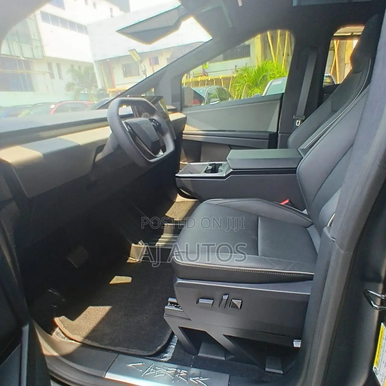 New Tesla Cybertruck 173 kWh Cyberbeast AWD 2024 Gray