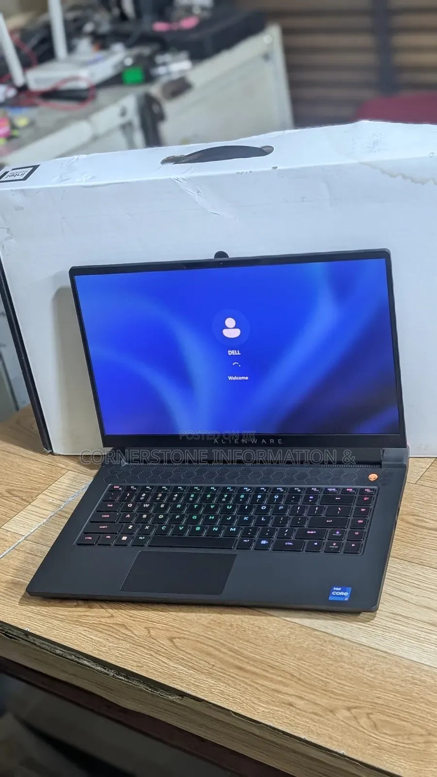 Laptop Dell Alienware M15 R7 16GB Intel Core i7 SSD 1T
