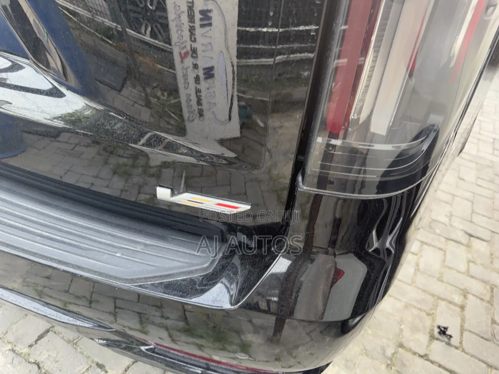 Cadillac Escalade 2022 Black