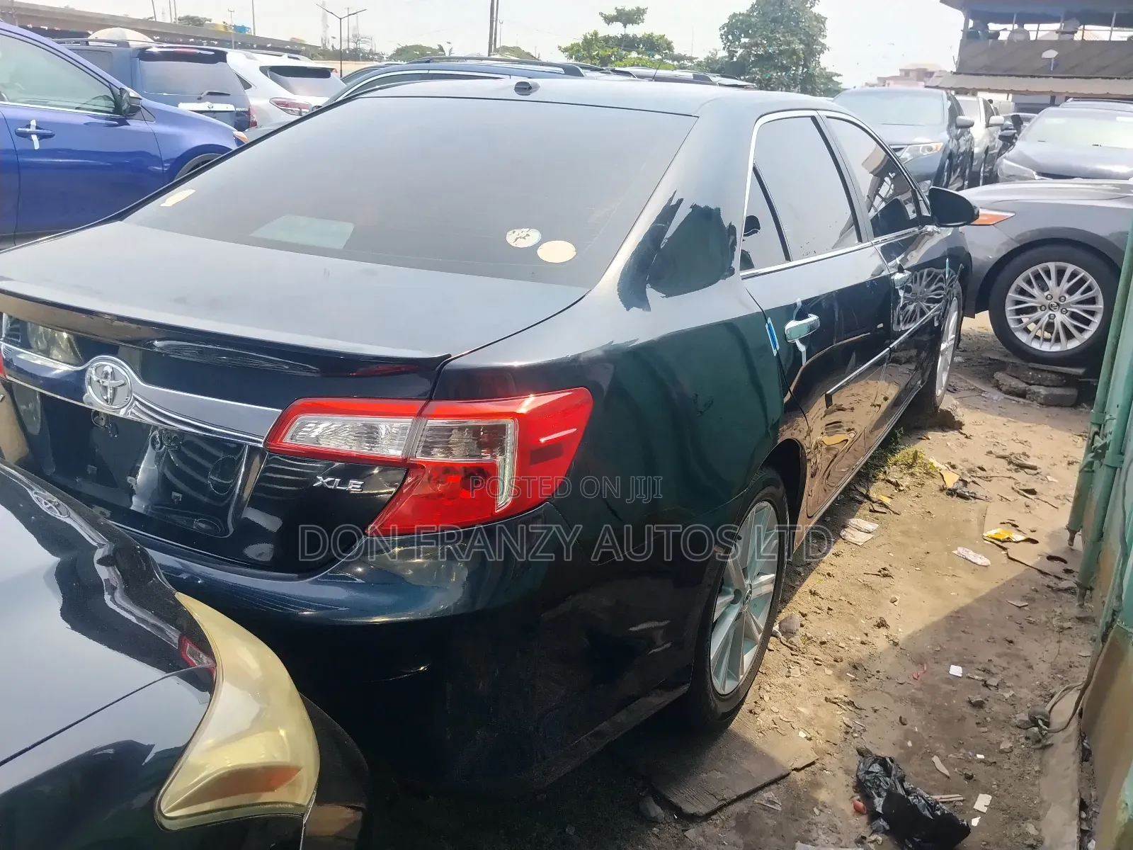 Toyota Camry XLE 4dr Sedan (2.5L 4cyl 6A) 2014 Black