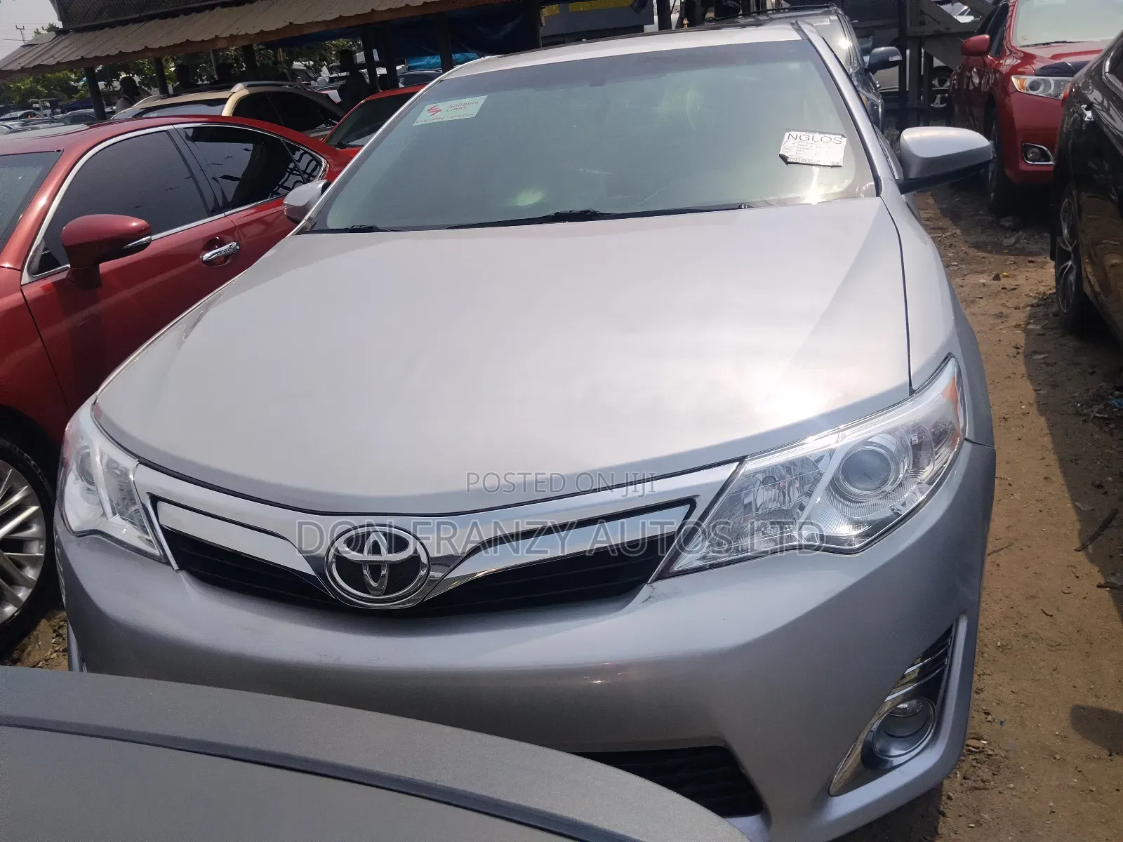 Toyota Camry XLE 4dr Sedan (3.5L 6cyl 6A) 2014 Silver