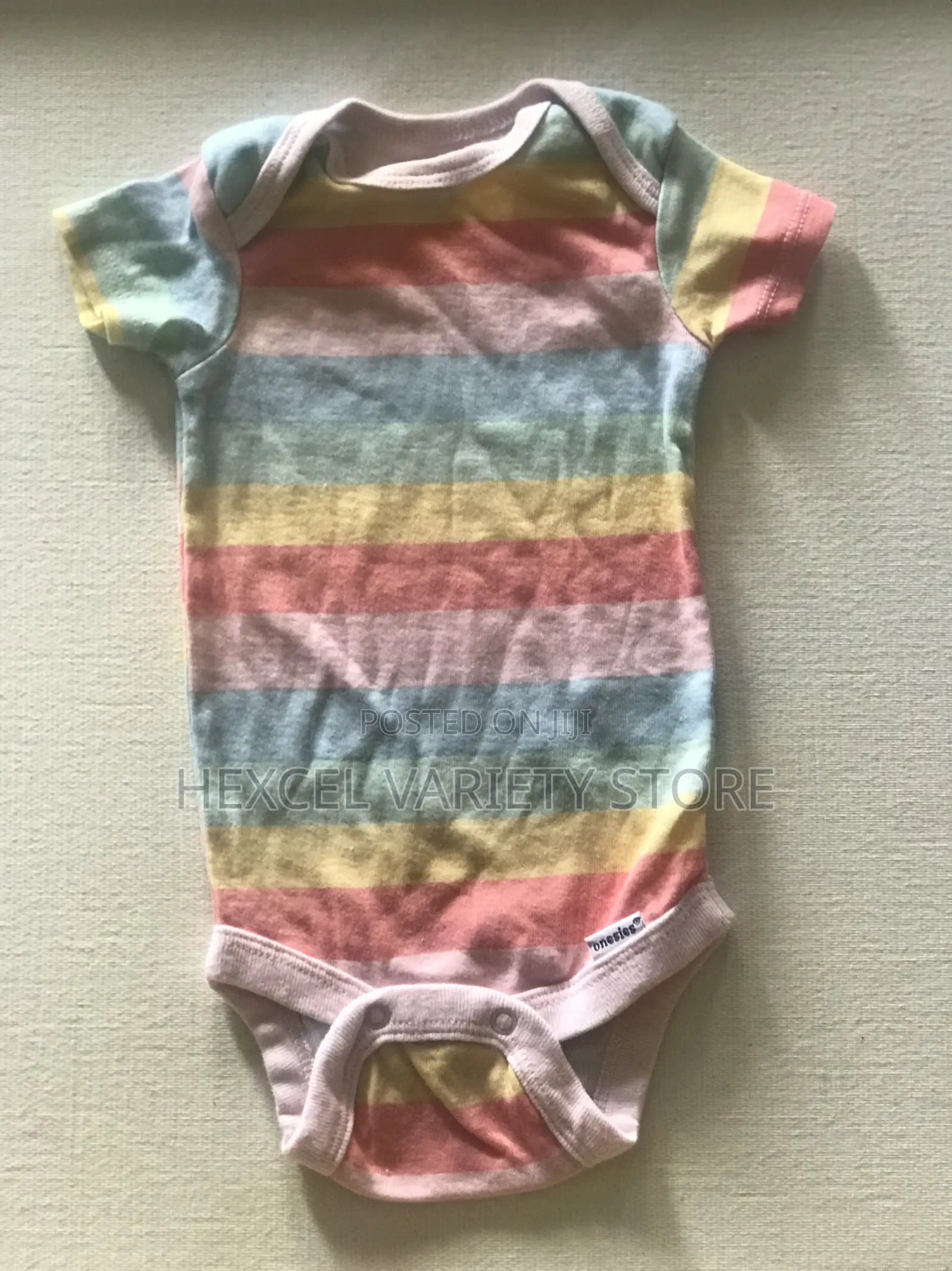 Baby Romper (0–6 Months) – Soft Cotton, Single Piece
