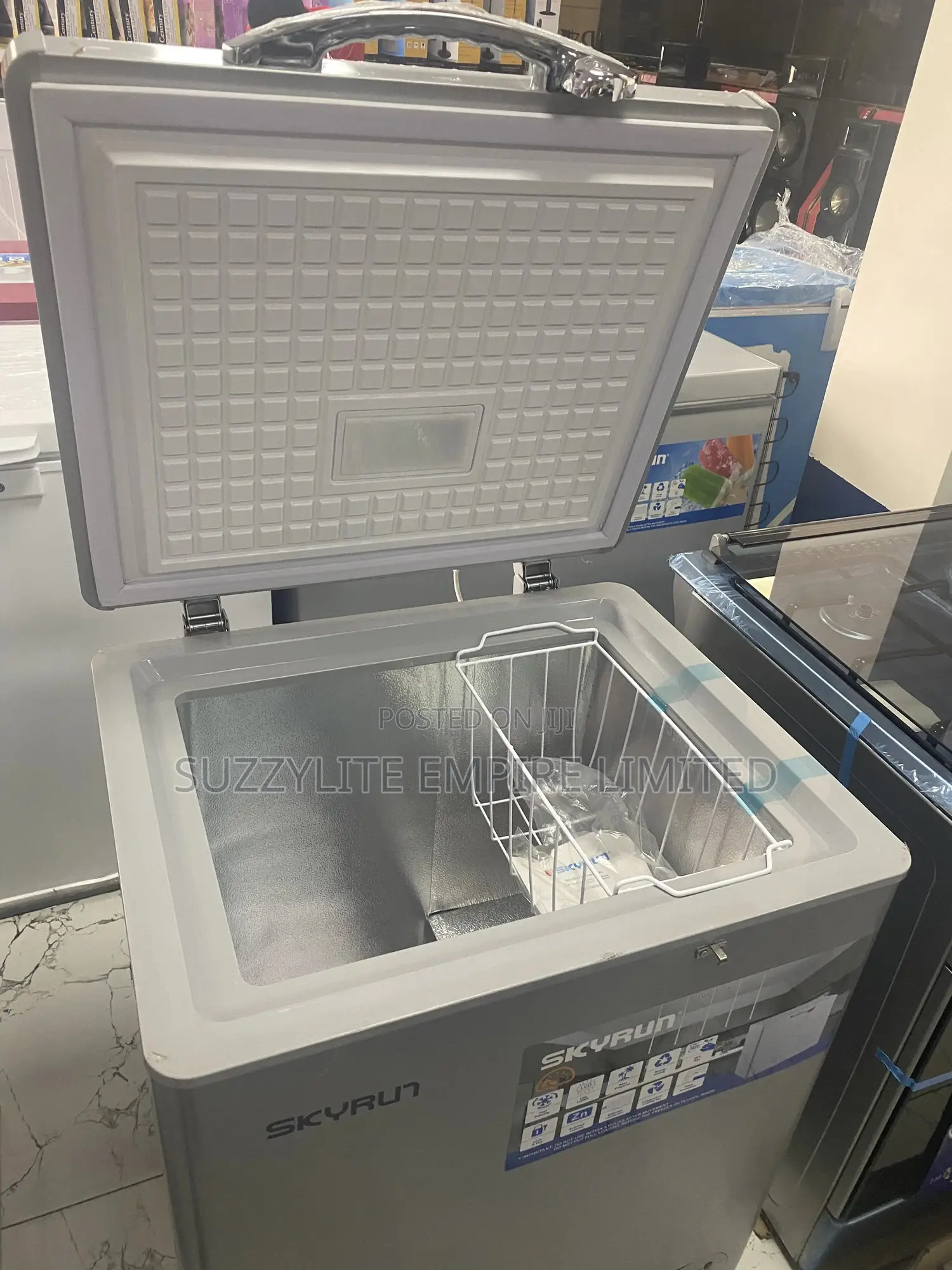 Skyrun 100 Liters Energy Savings Chest Freezer