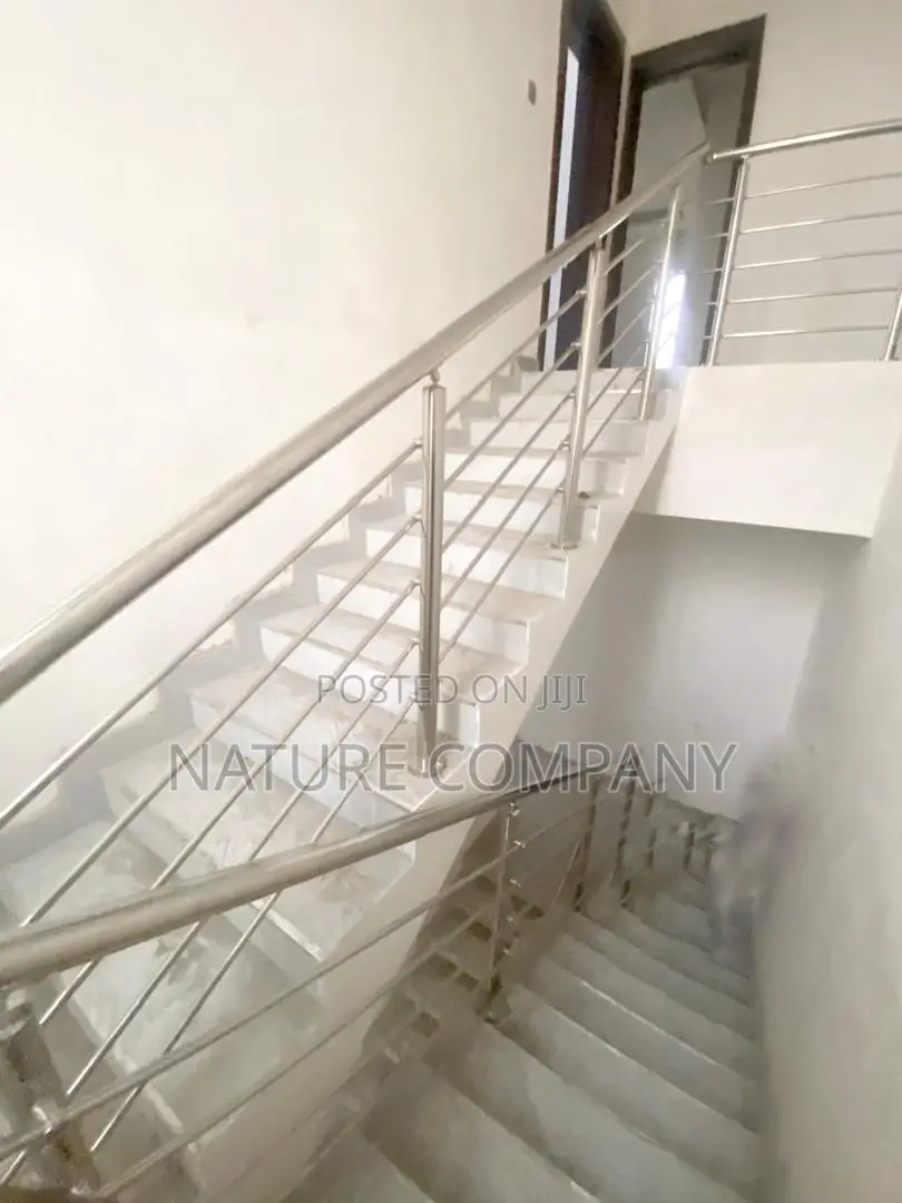 4bdrm Duplex in C.M.D Road, Alausa for rent