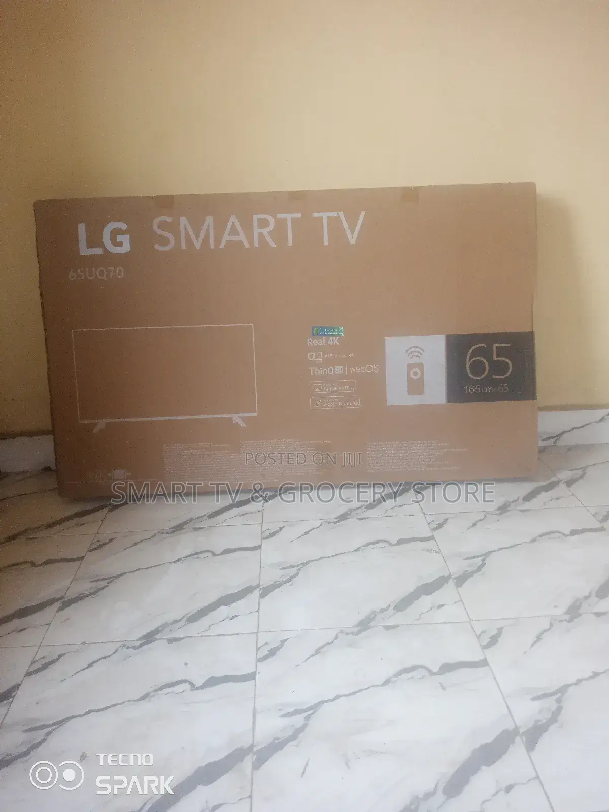 65 Inches Tv With Vibrating Colour