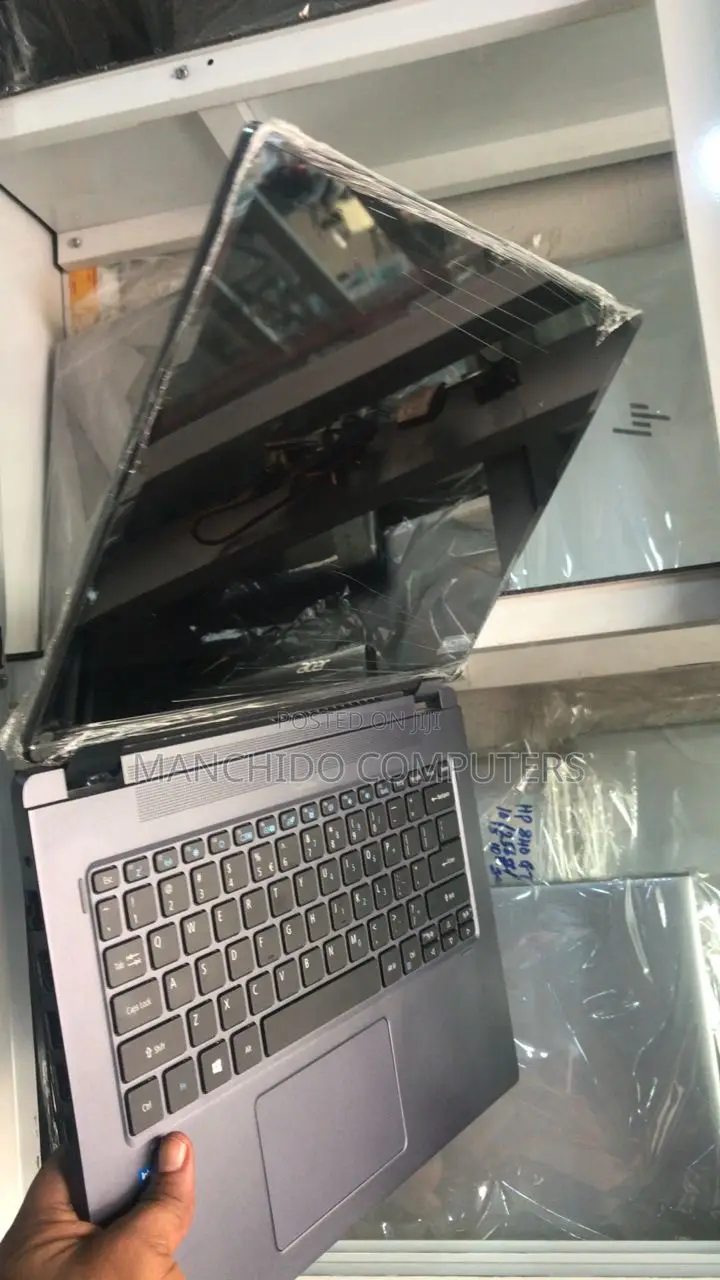 Laptop Acer TravelMate P4 16GB Intel Core i5 SSD 512GB