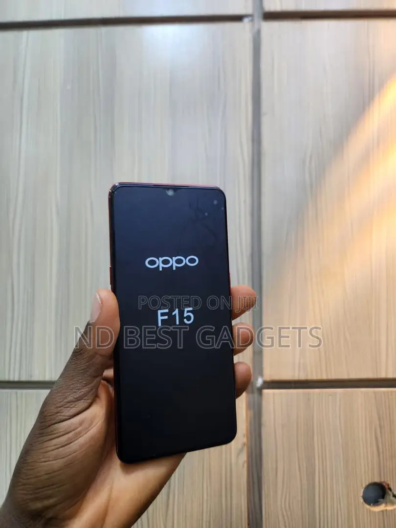 Oppo F15 256 GB Red