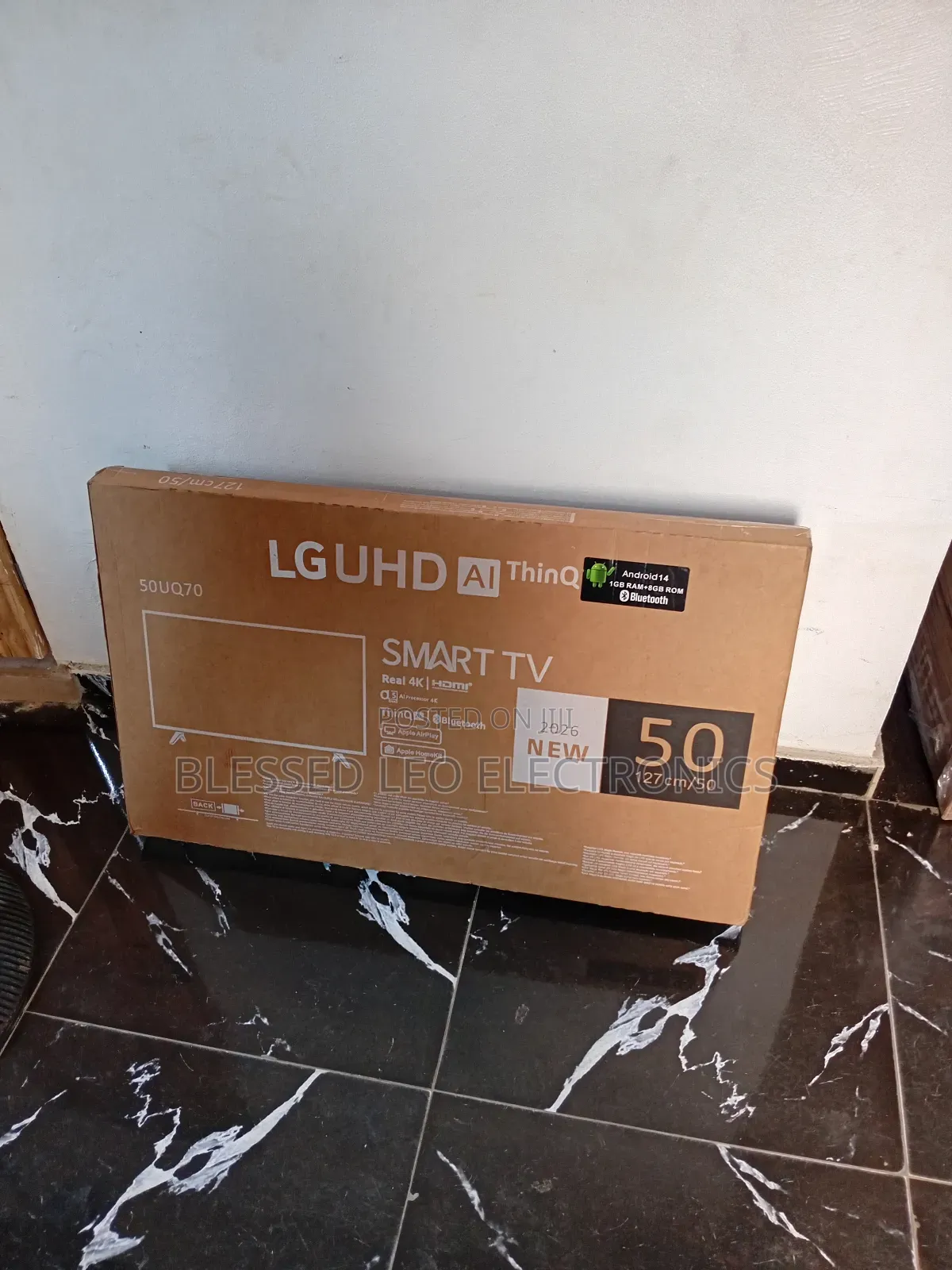 50 Inches Merchant Durable Showmax