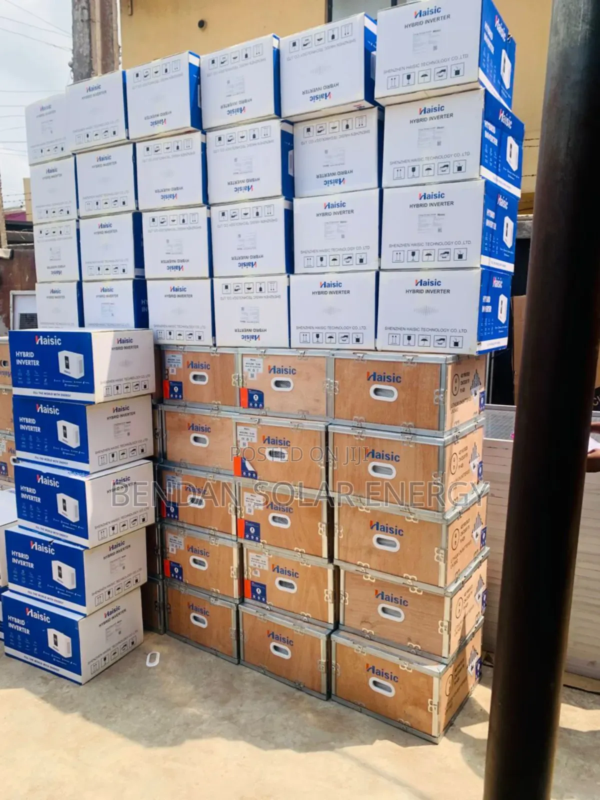 Haisic 4kwh Lithium Battery + 1.5kva Hybrid Inverter All-in-One System