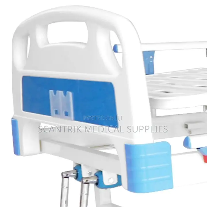Adjustable Crank Hospital Bed for Clinics and Home Care
