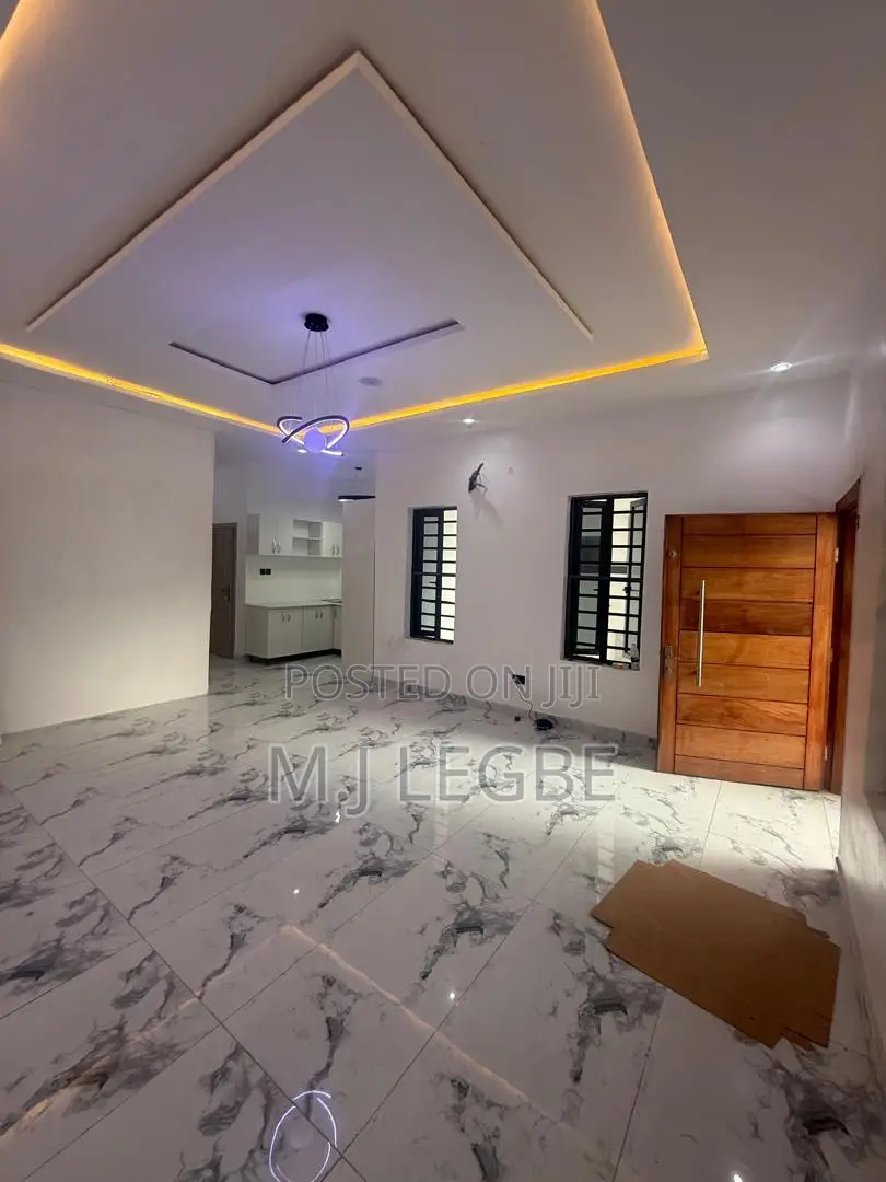 Mini Flat in Ologolo, Lekki for rent
