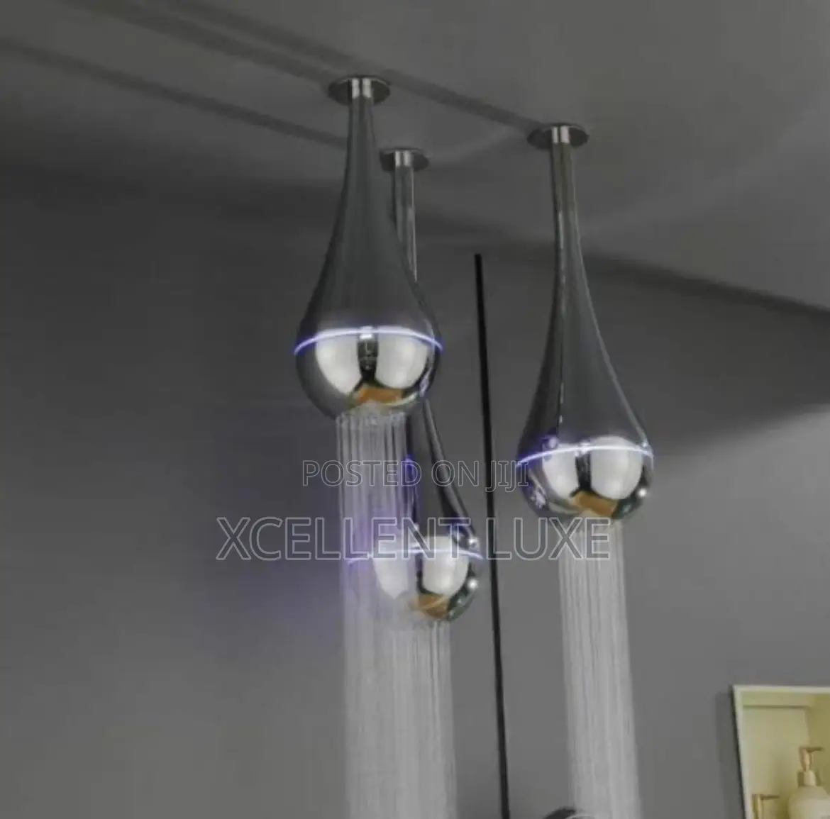 Ceiling-mount Rainfall Conceal Shower System With 3 Shower Heads